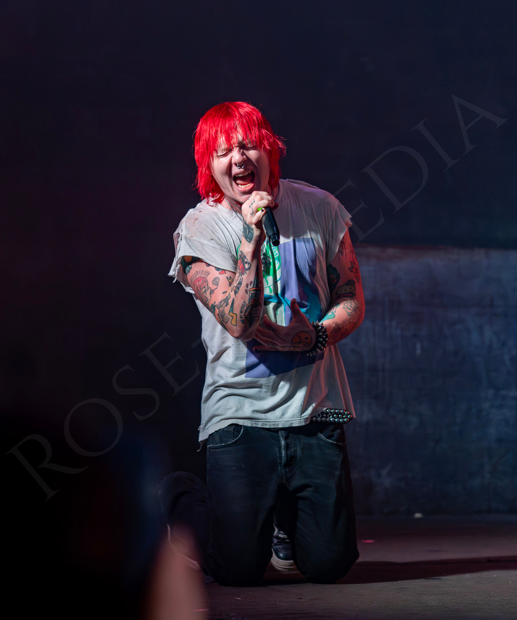 Sueco performs at Bemo Rouge’s Emo Night in New Orleans, captured in a high-energy moment that reflects the intensity, movement, and atmosphere of the night.