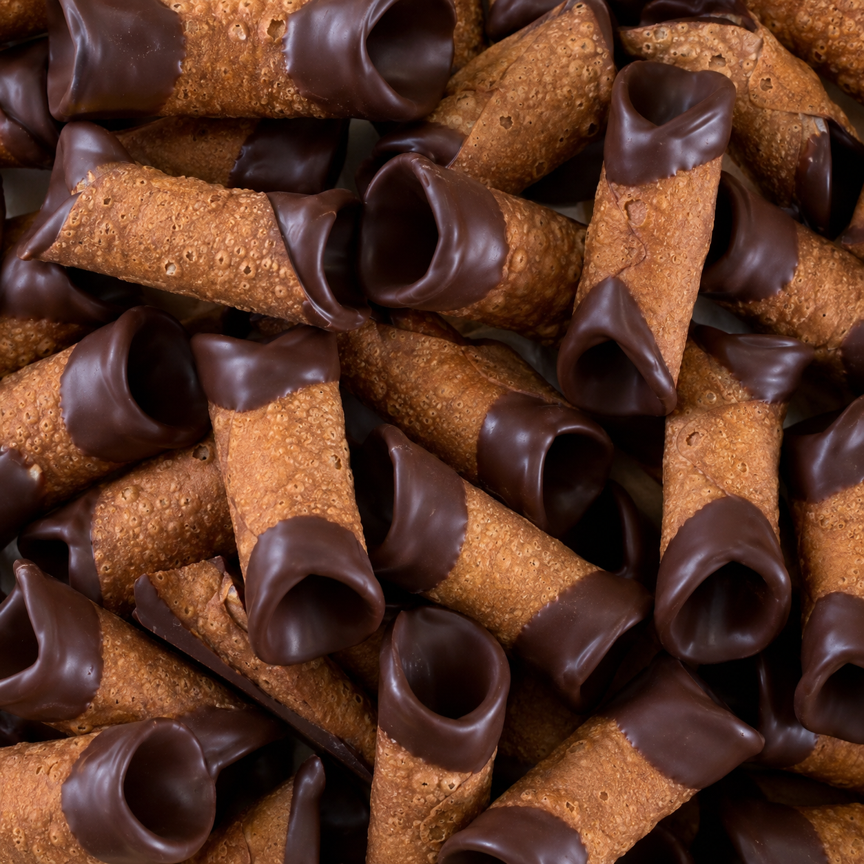 Chocolate Glazed Cannoli Shells