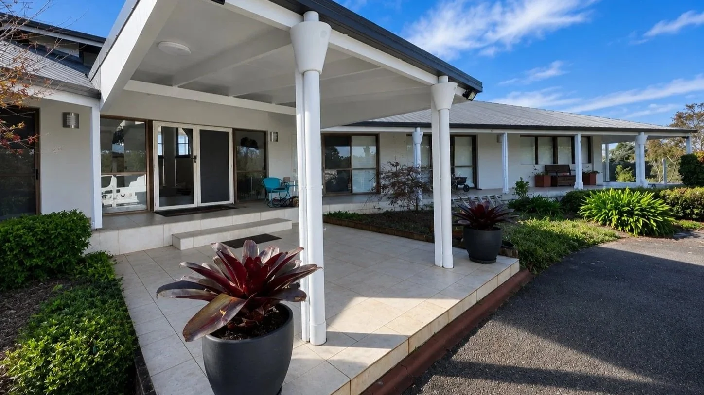 Exterior painting of Gold Coast home with covered outdoor patio