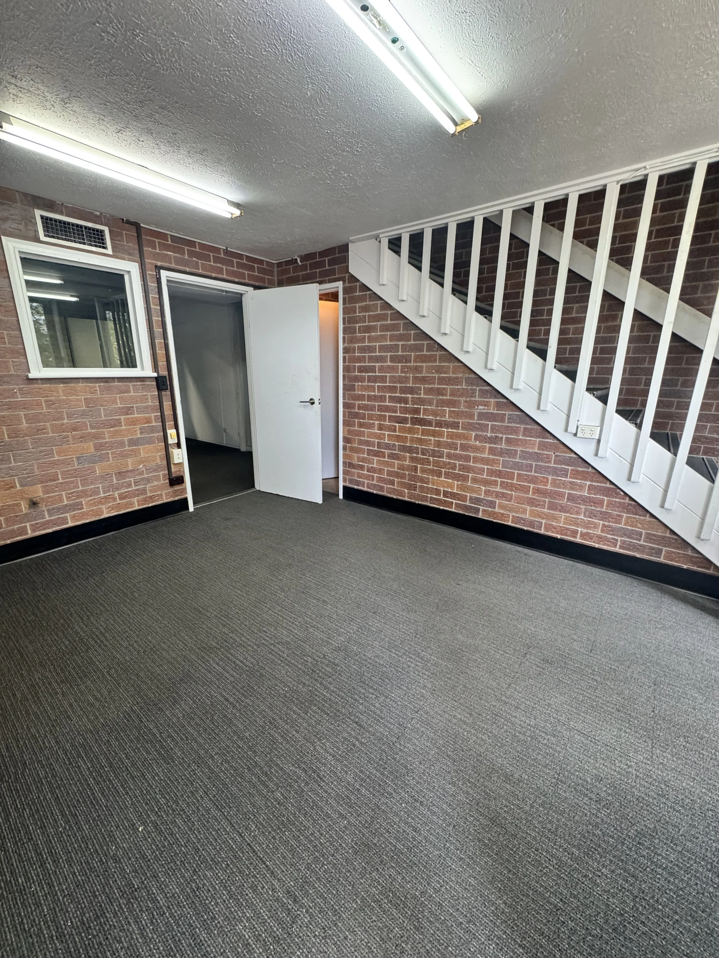 Commercial office interior in Bethania before repainting