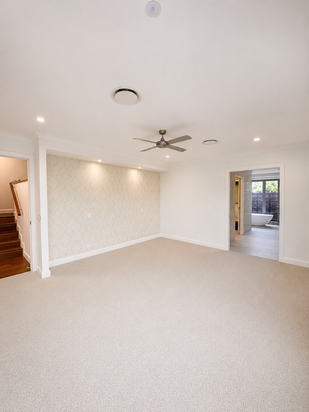 Interior room in Mudgeeraba after repainting cream walls white