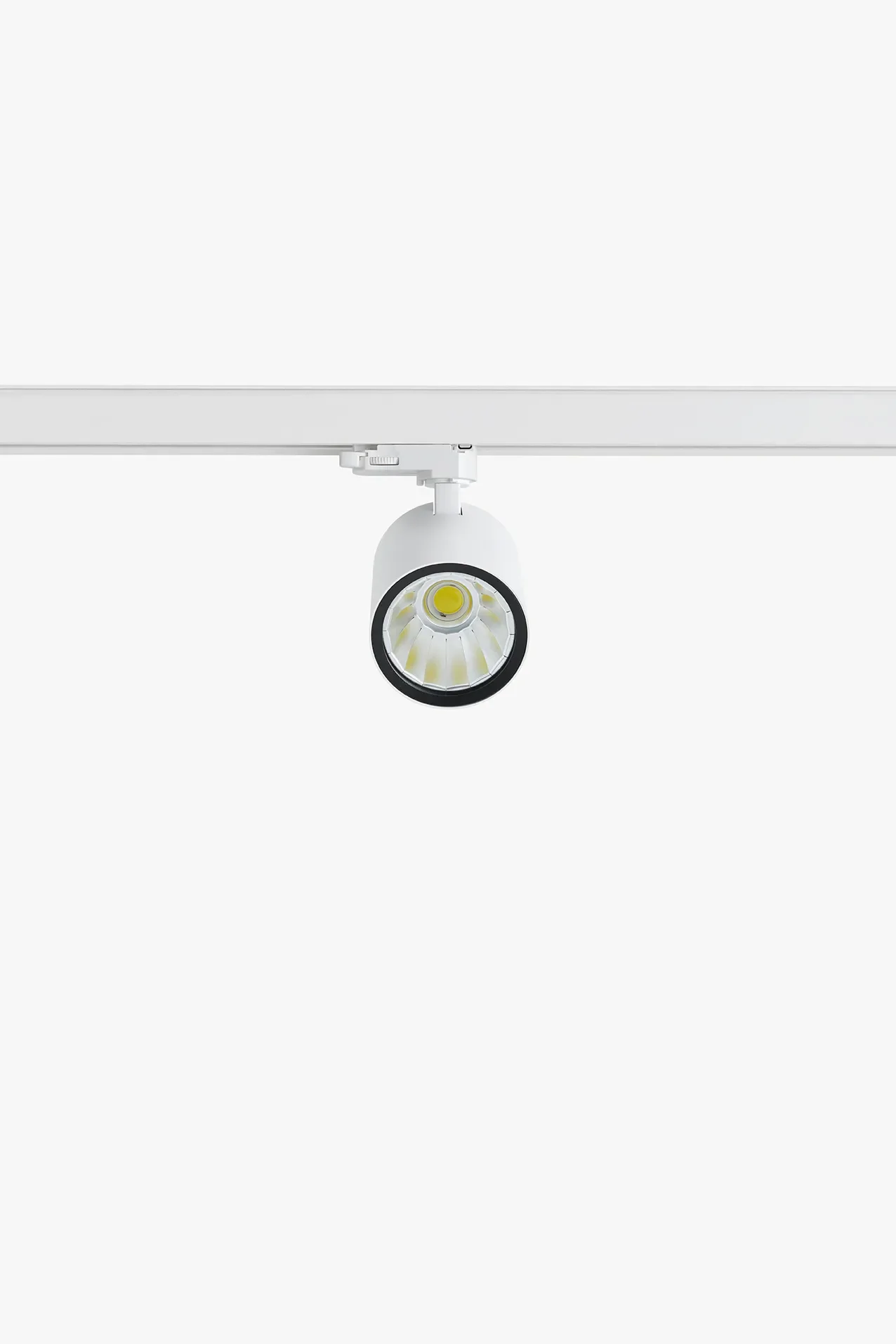 lik-eco-spot-18w-hvid-04.webp