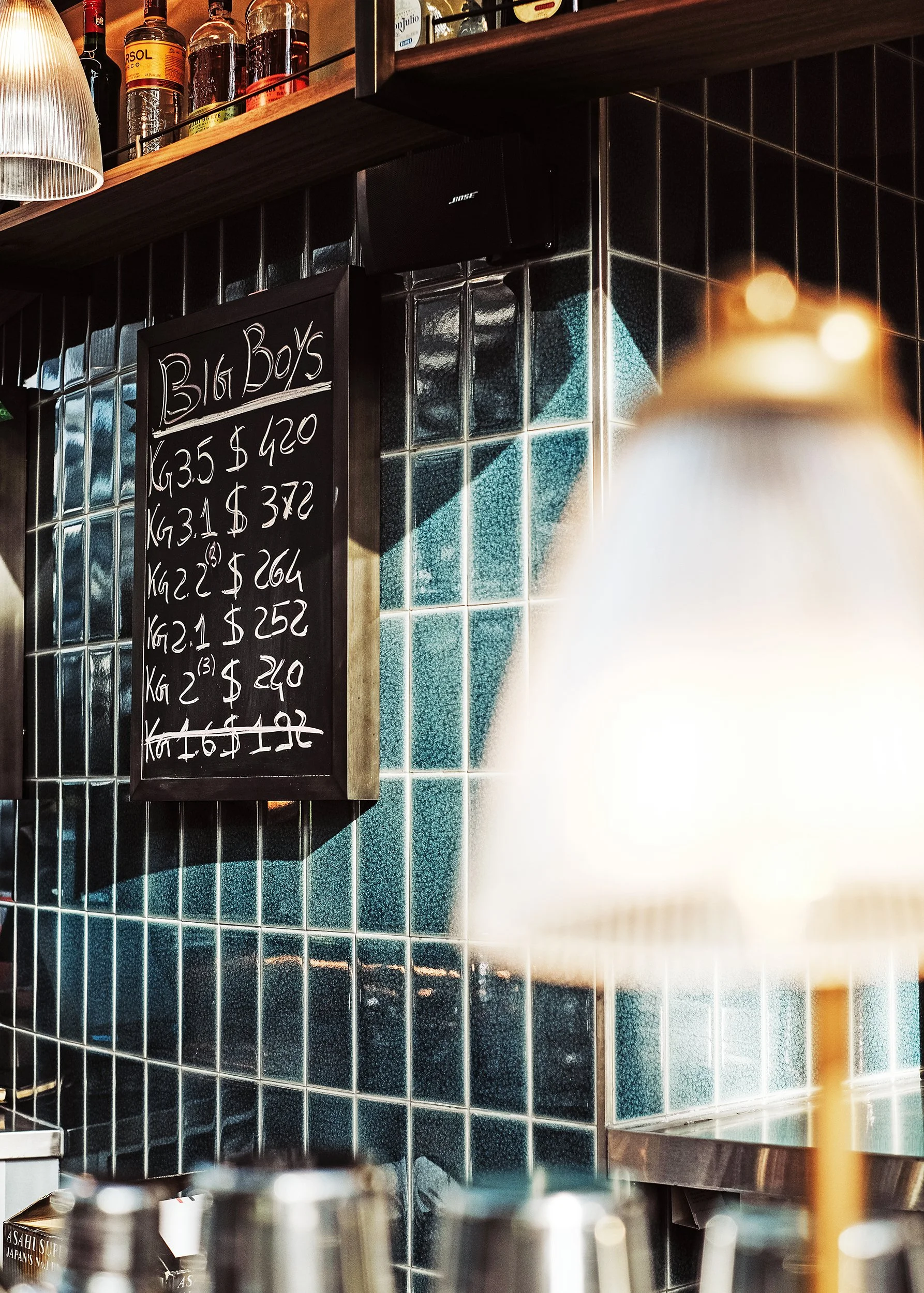 Rockett_Studio_Restaurant_Interior_Design_Burger & Lobster_Singapore_6.jpg