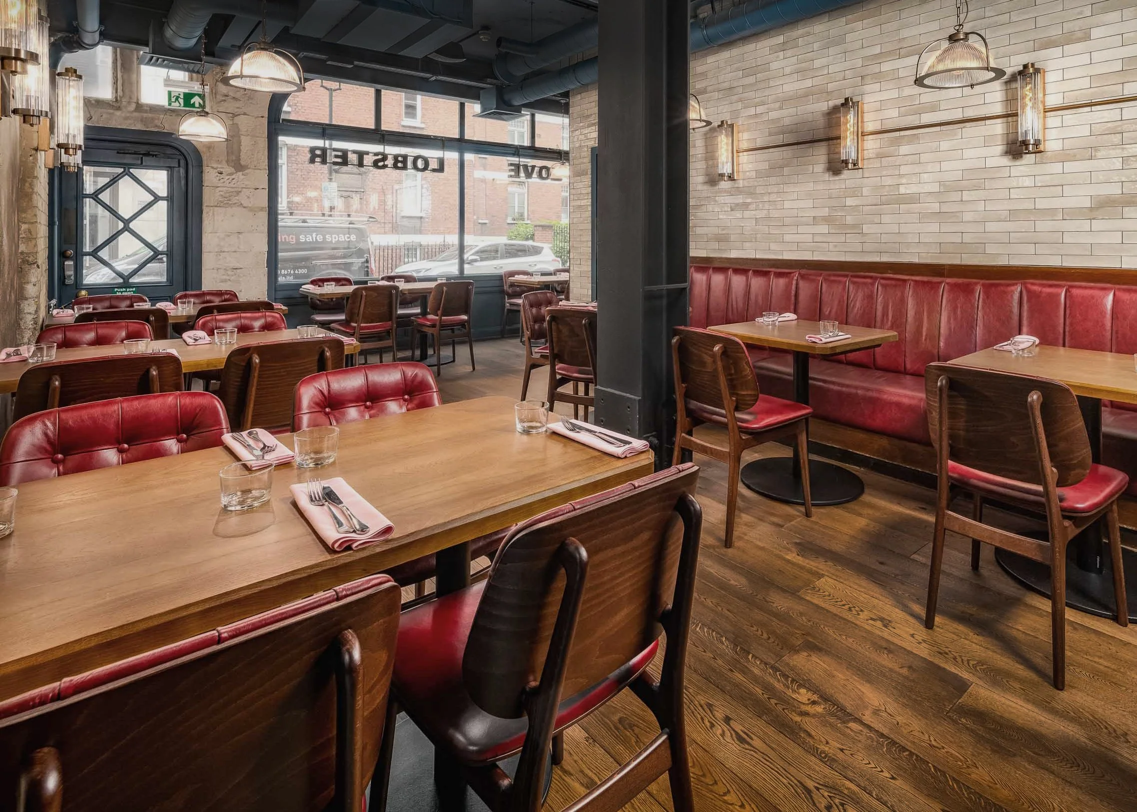 Rockett_Studio_Restaurant_Interior_Design_Burger & Lobster_Bond Street_8.jpg