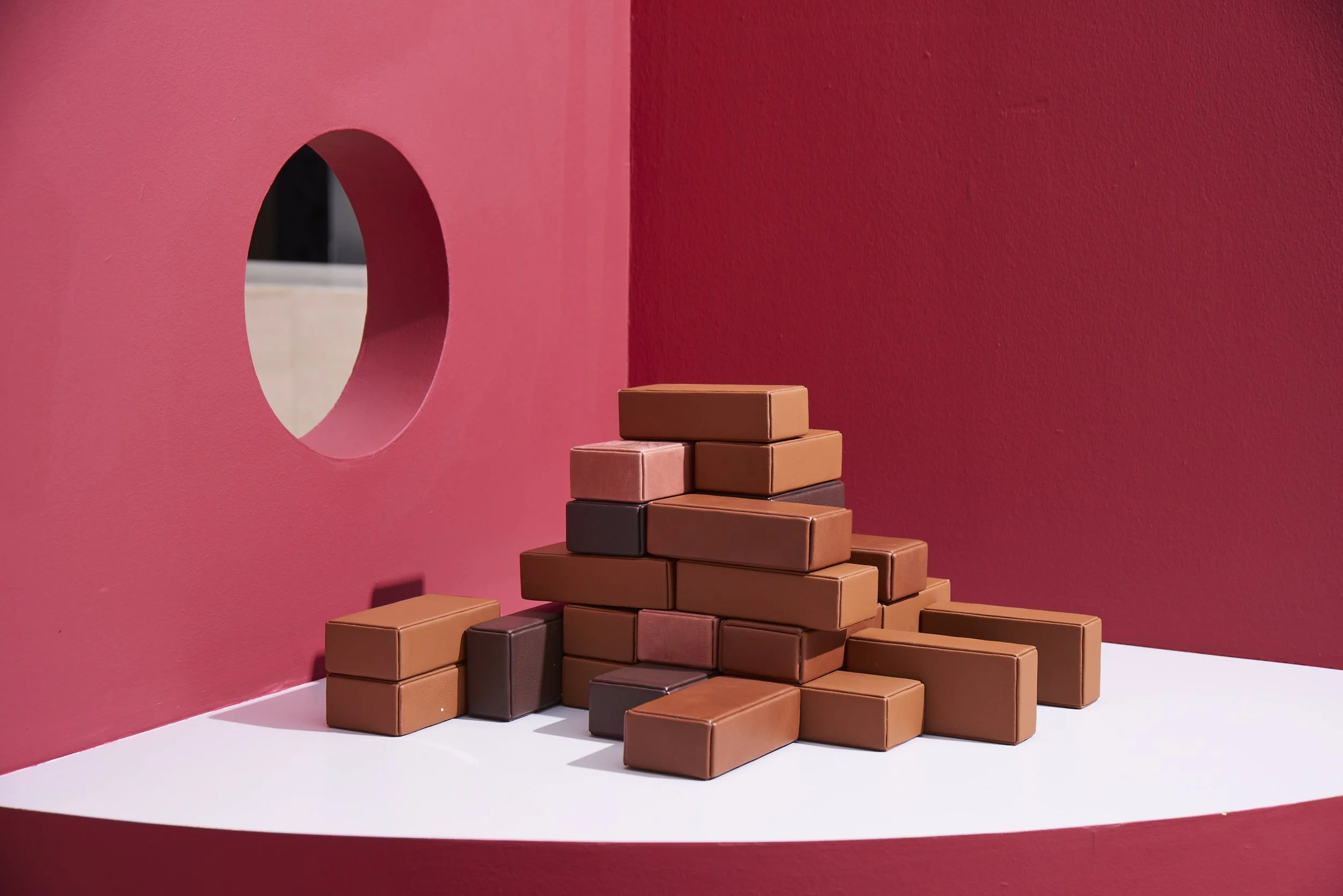 Objects 275.jpg