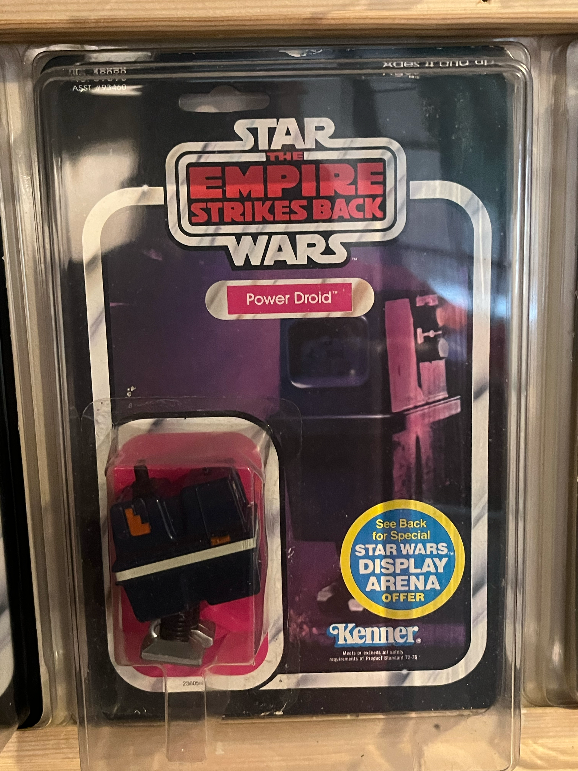 intage Kenner starwars power droid ESB release  on Mint on card