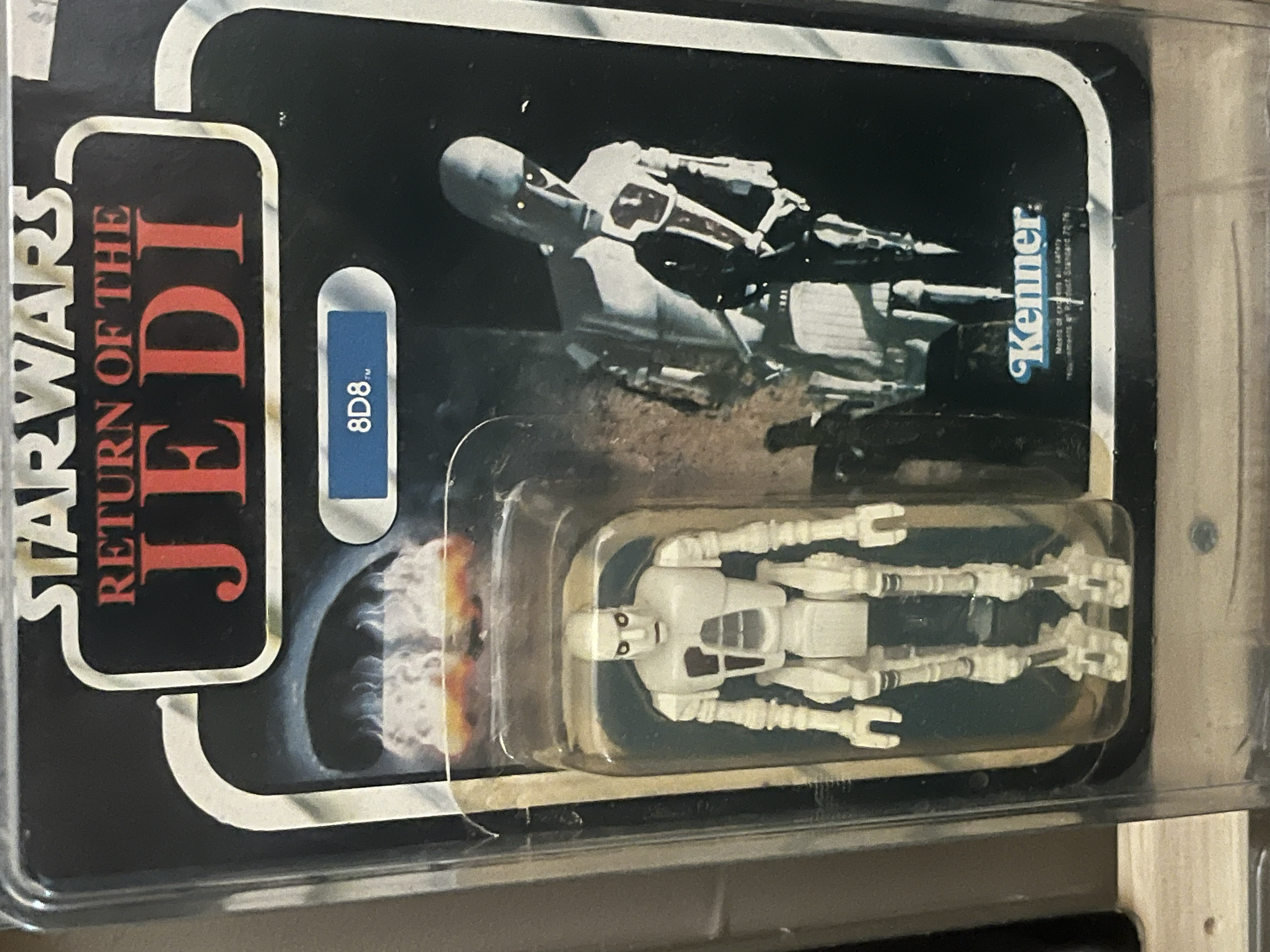 Vintage Kenner starwars 8D8 Droid on Mint on card