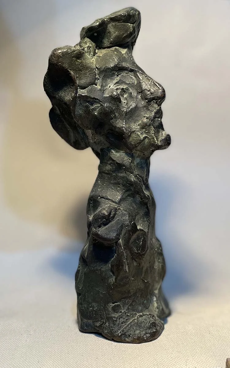 Bronze sculpture of my wife facing right, 17 cm, 1984