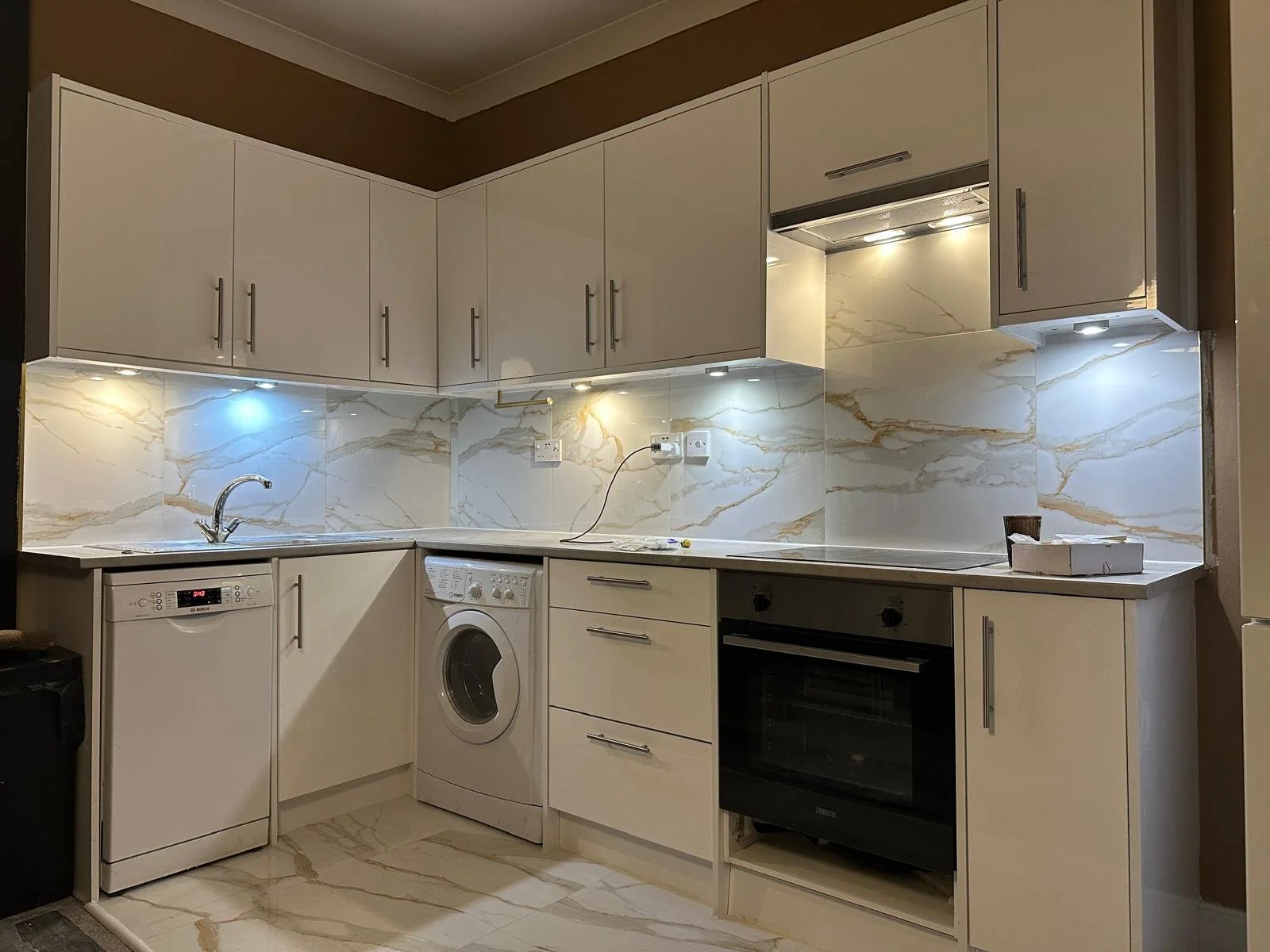 Kitchen and Bathroom Tiling