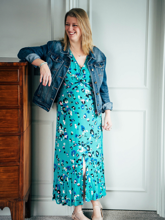 MIchelle's  Style Story with Swish Alice_Bournemouth Personal Stylist4.png