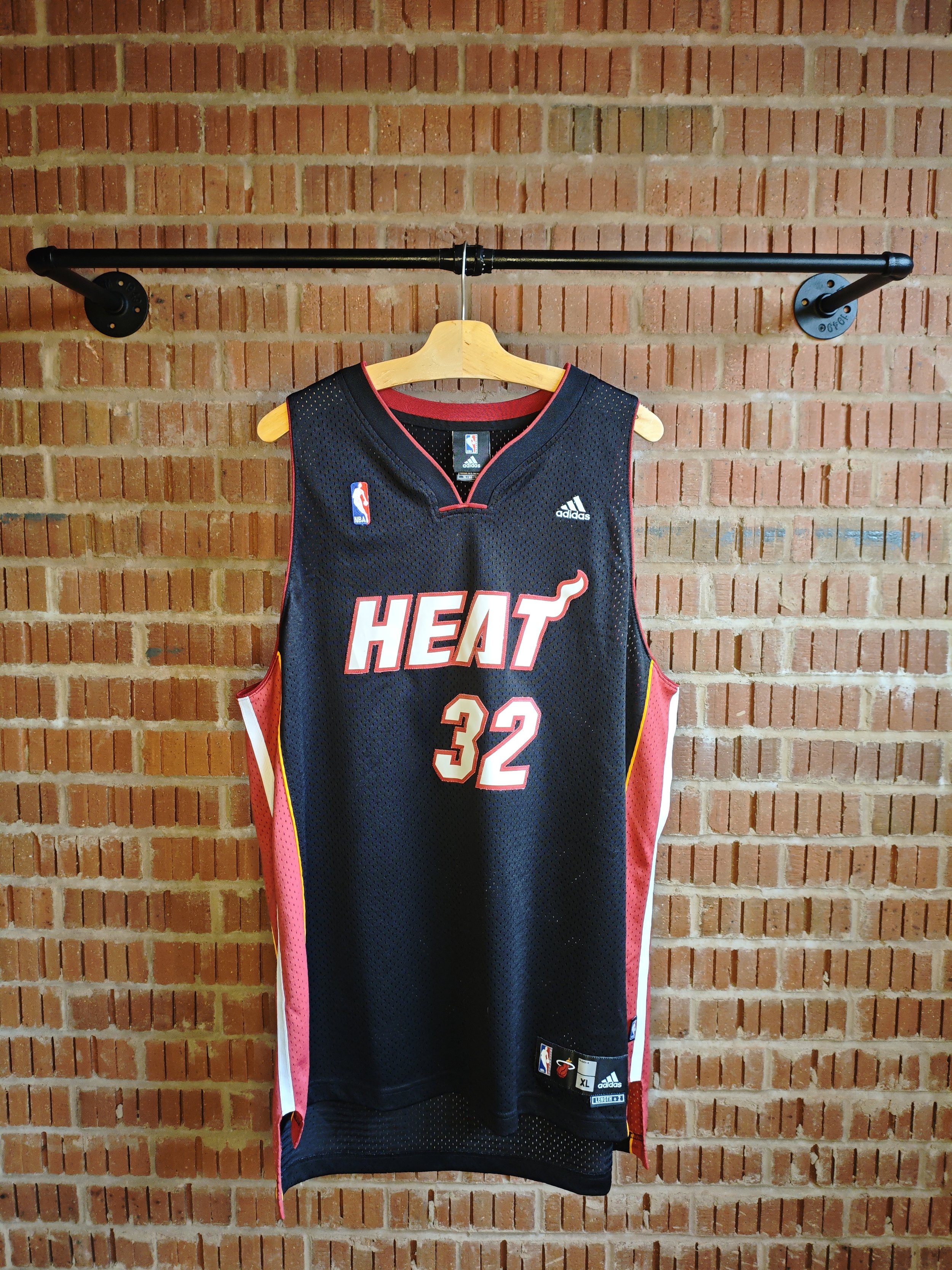2007 Miami Heat - Shaquille  O'Neal 32 swingman jersey (XL) (Very good)