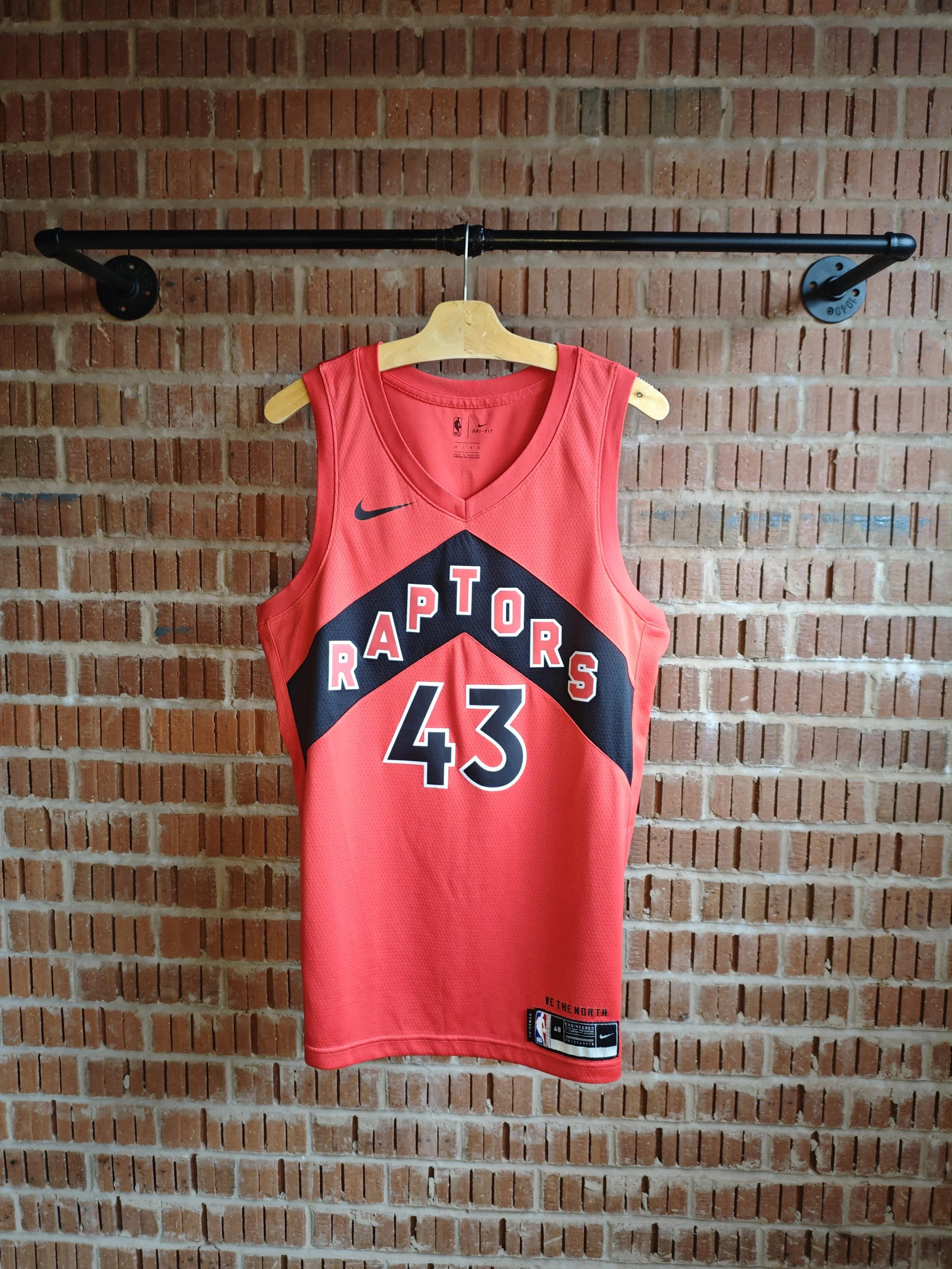 2021 Toronto Raptors - Pascal Siakam 43 swingman jersey (L) (Excellent)