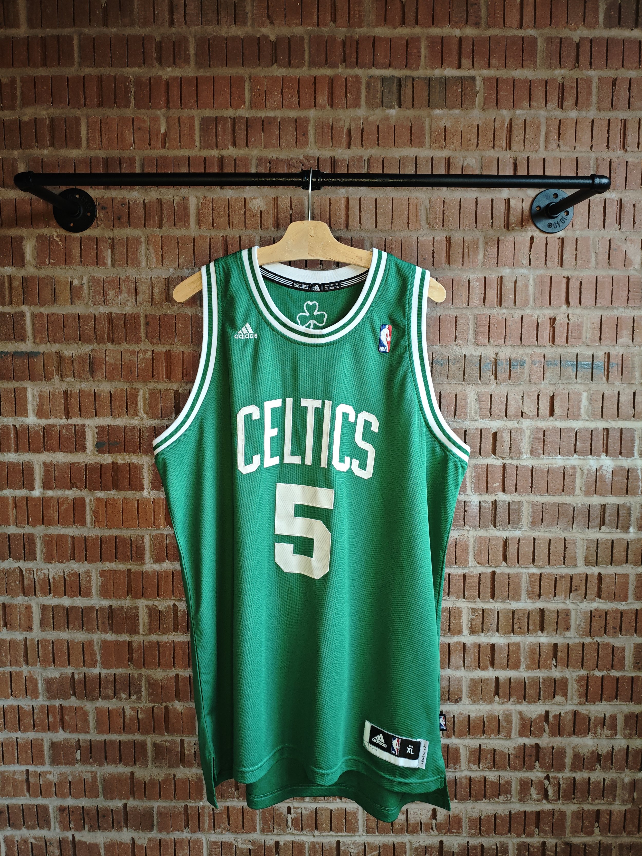 2011 Boston Celtics - Kevin Garnett 5 swingman jersey (XL) (Very good)