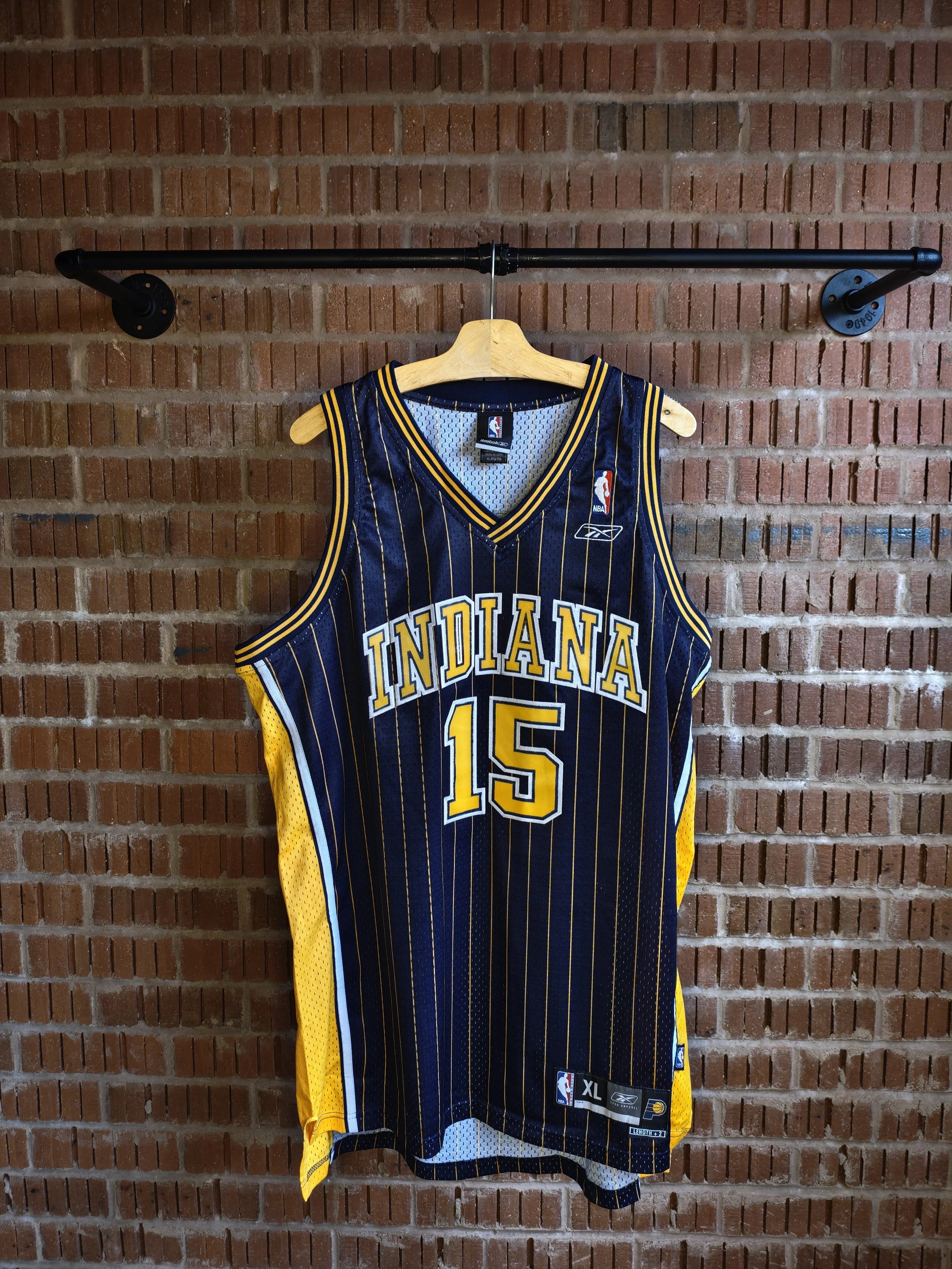 2004 Indiana Pacers - Ron Artest 15 swingman jersey (XL) (Very good)