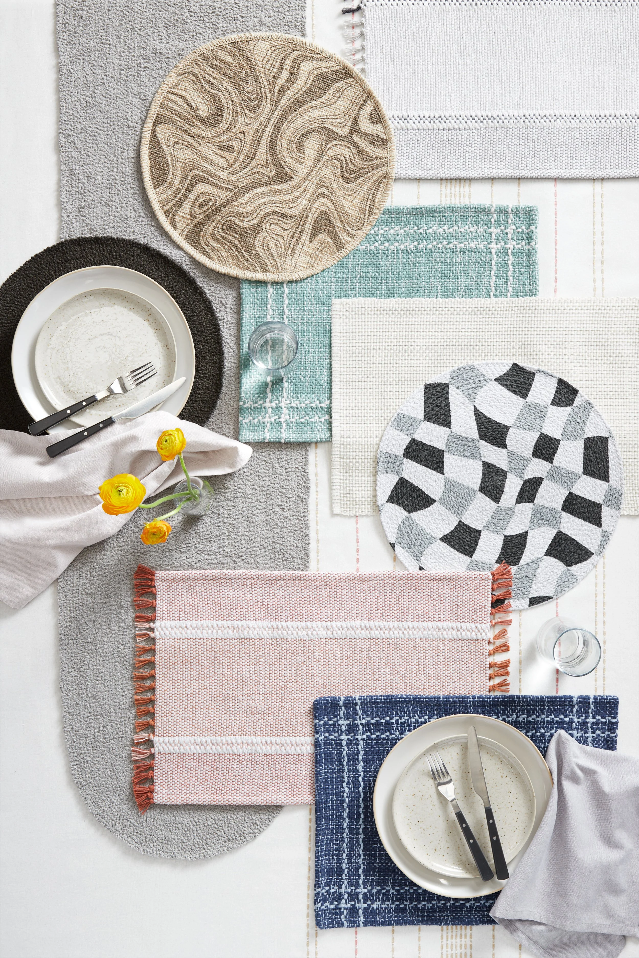 16_SS 23 LOOKBOOK - Sanctuary Placemat Party.jpg