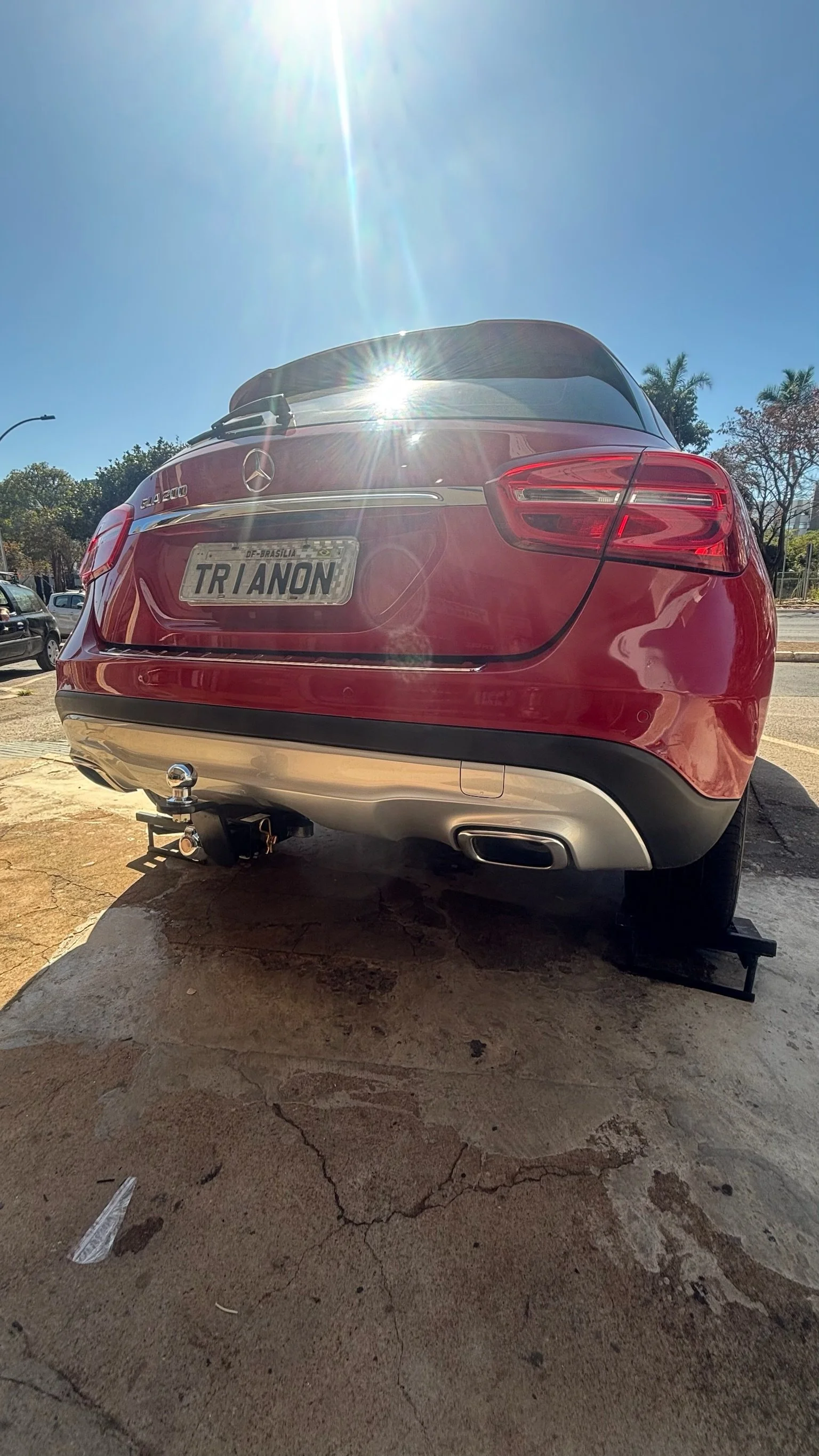 Engate instalado em veículo na oficina Trianon Brasília