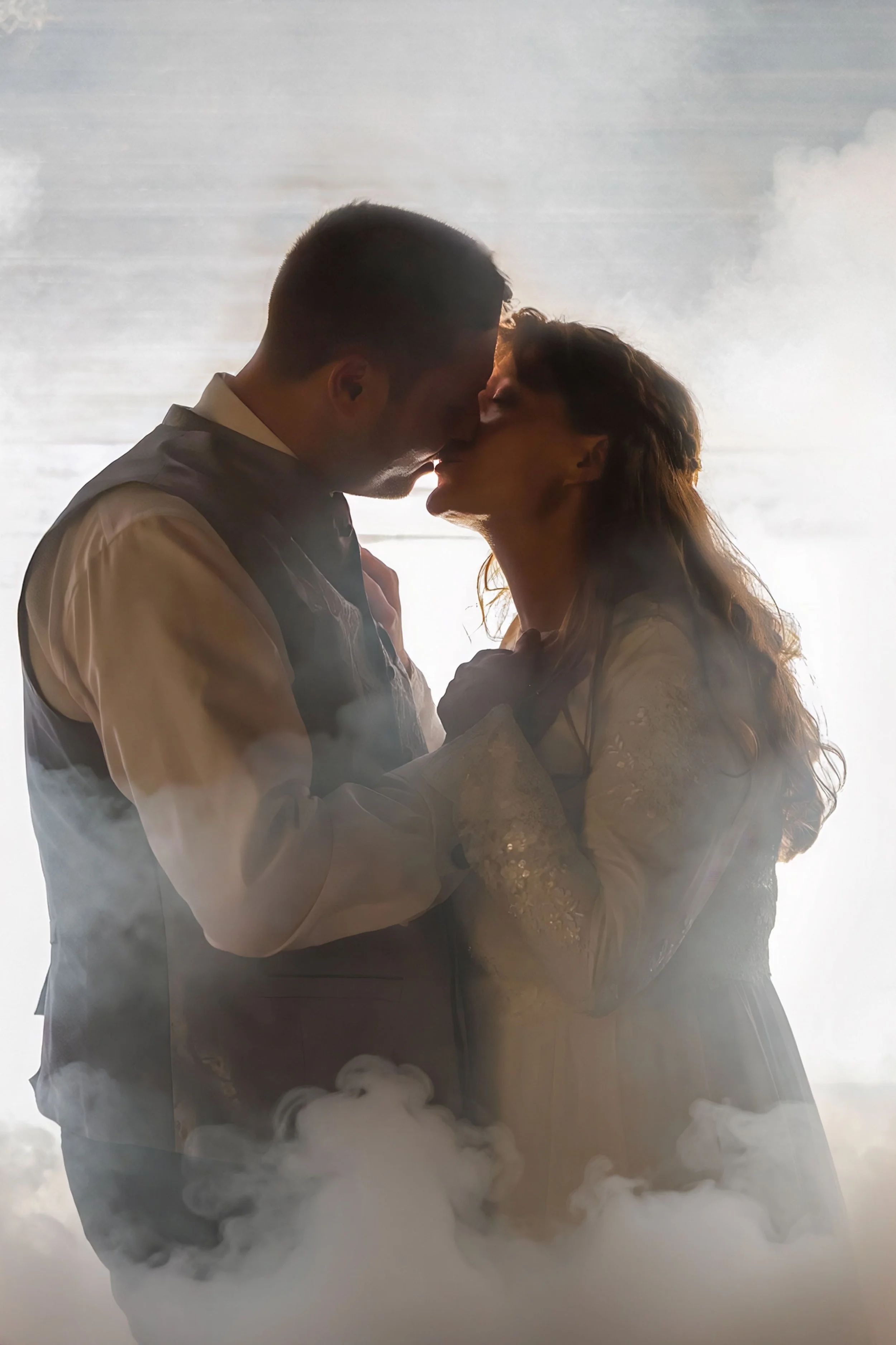 Hochzeitfotos Brautpaar Shooting Memmingen Bengalo Rachfackel