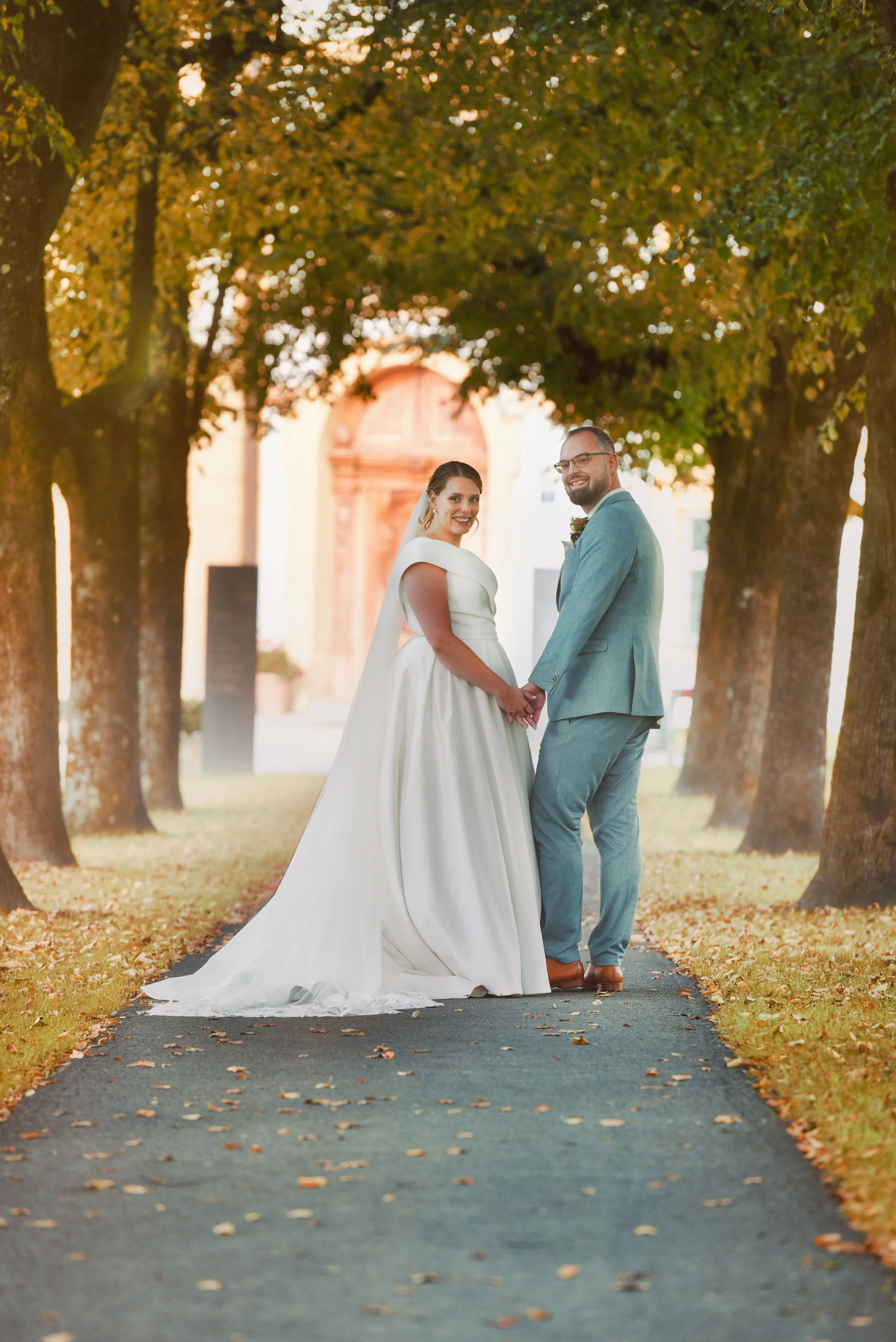 Hochzeitfotos Brautpaar Shooting auf Schloß Zell im Allgäu