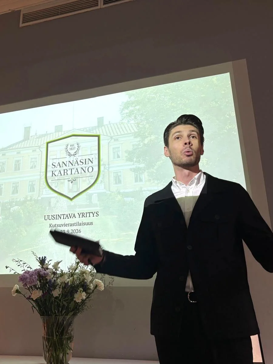 Uusintava yritys - kuinka regeneratiivista kasvua johdetaan?