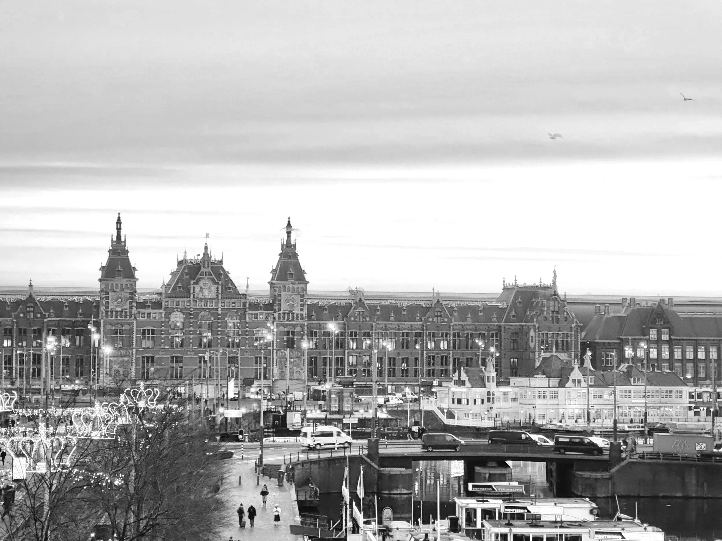 Amsterdam Centraal at dusk
