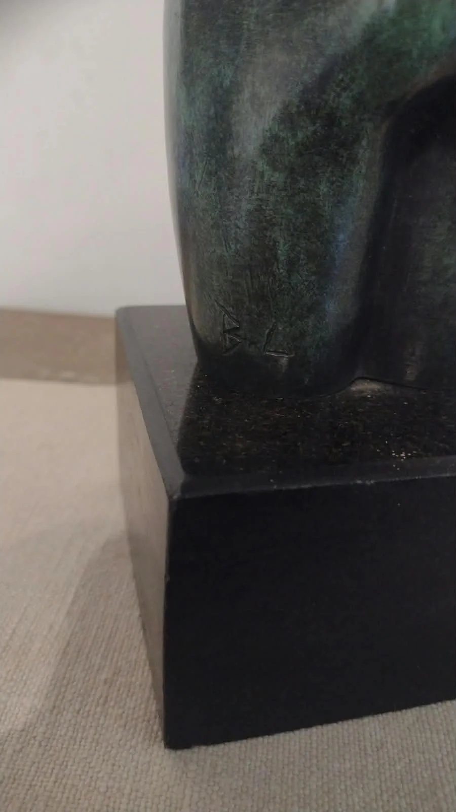 Bruno Giorgi Torso patina assinatura.jpg