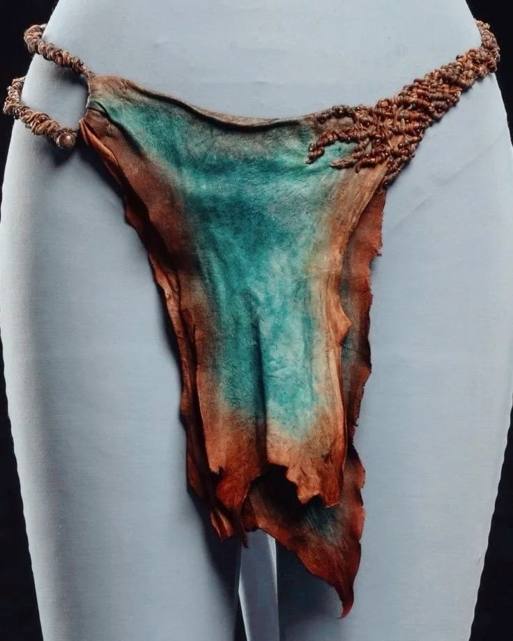 Kiri’s loincloth