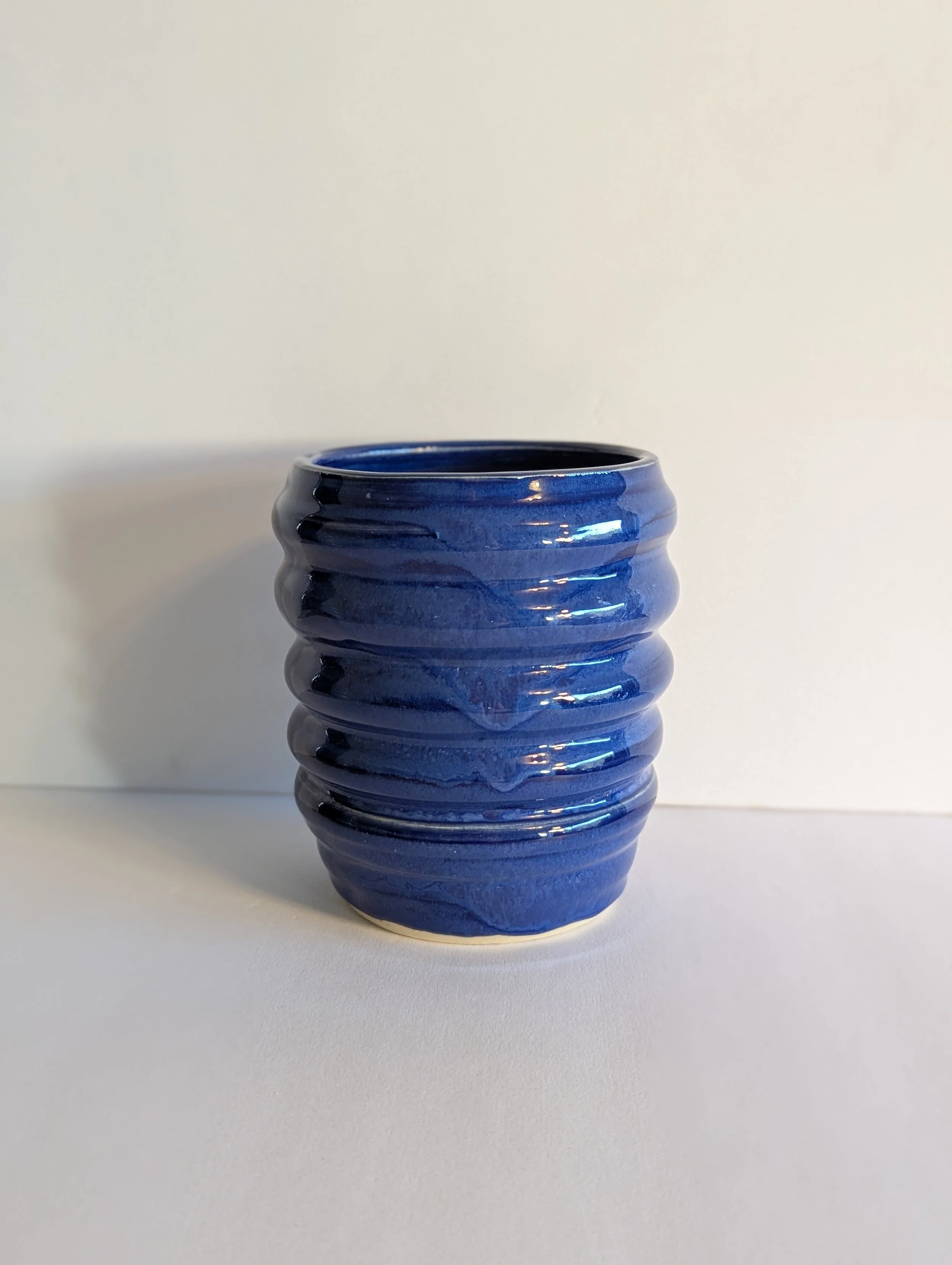 Small Vase blue.jpg