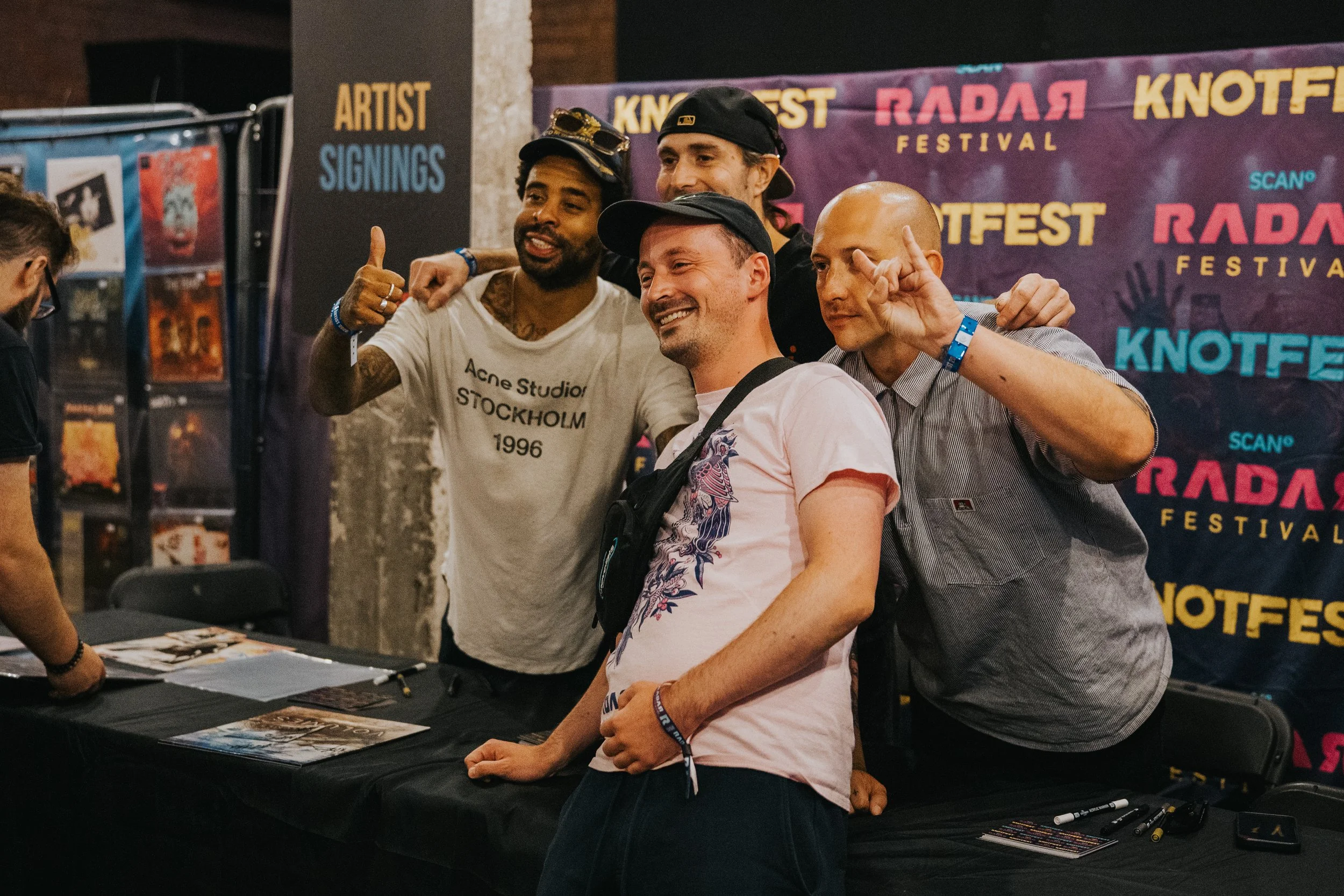 VOLUMES SIGNING_CHARLIEBLUCK-15.jpg