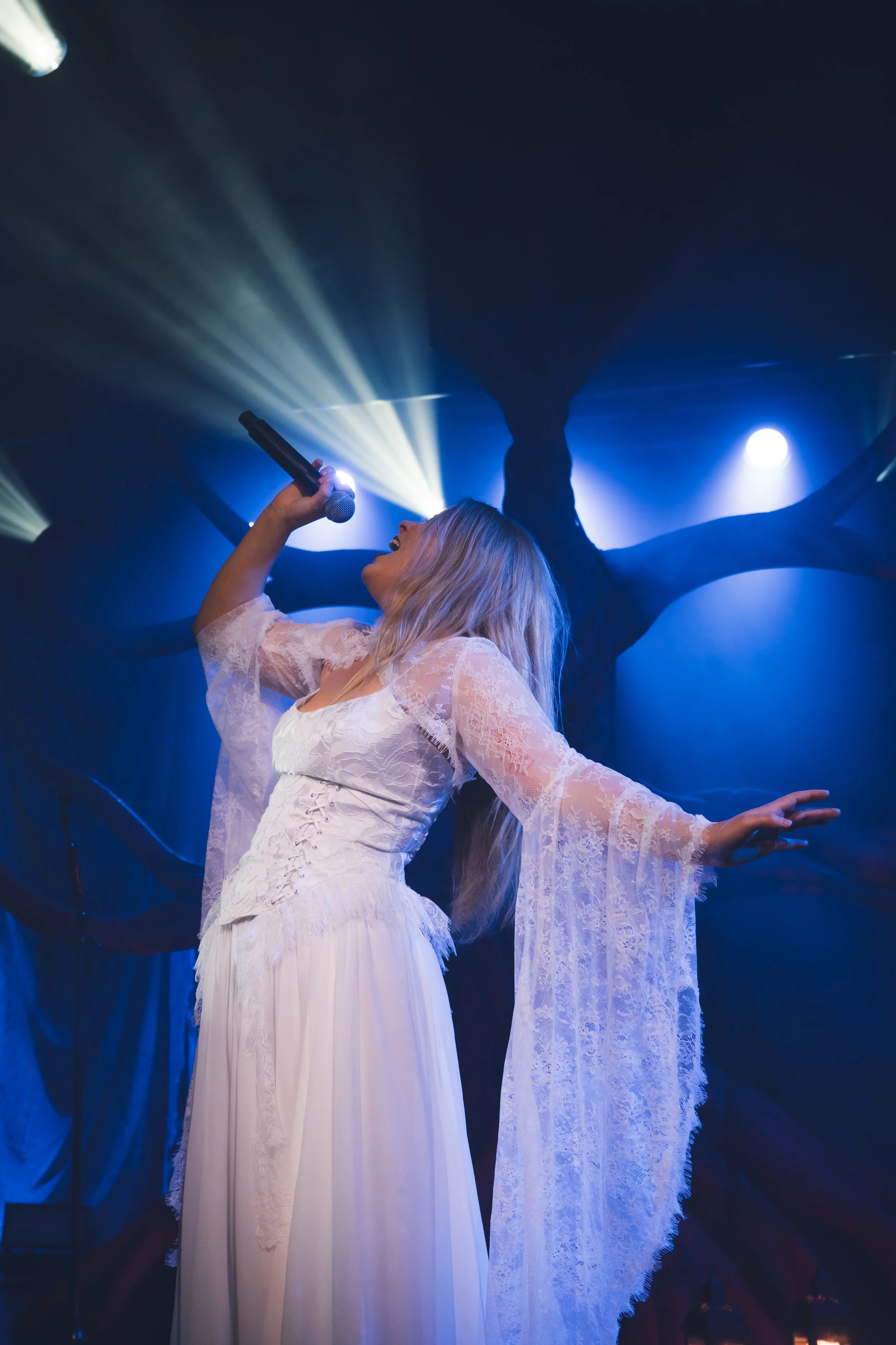 parispaloma_092626_showboxsodo_009.jpg