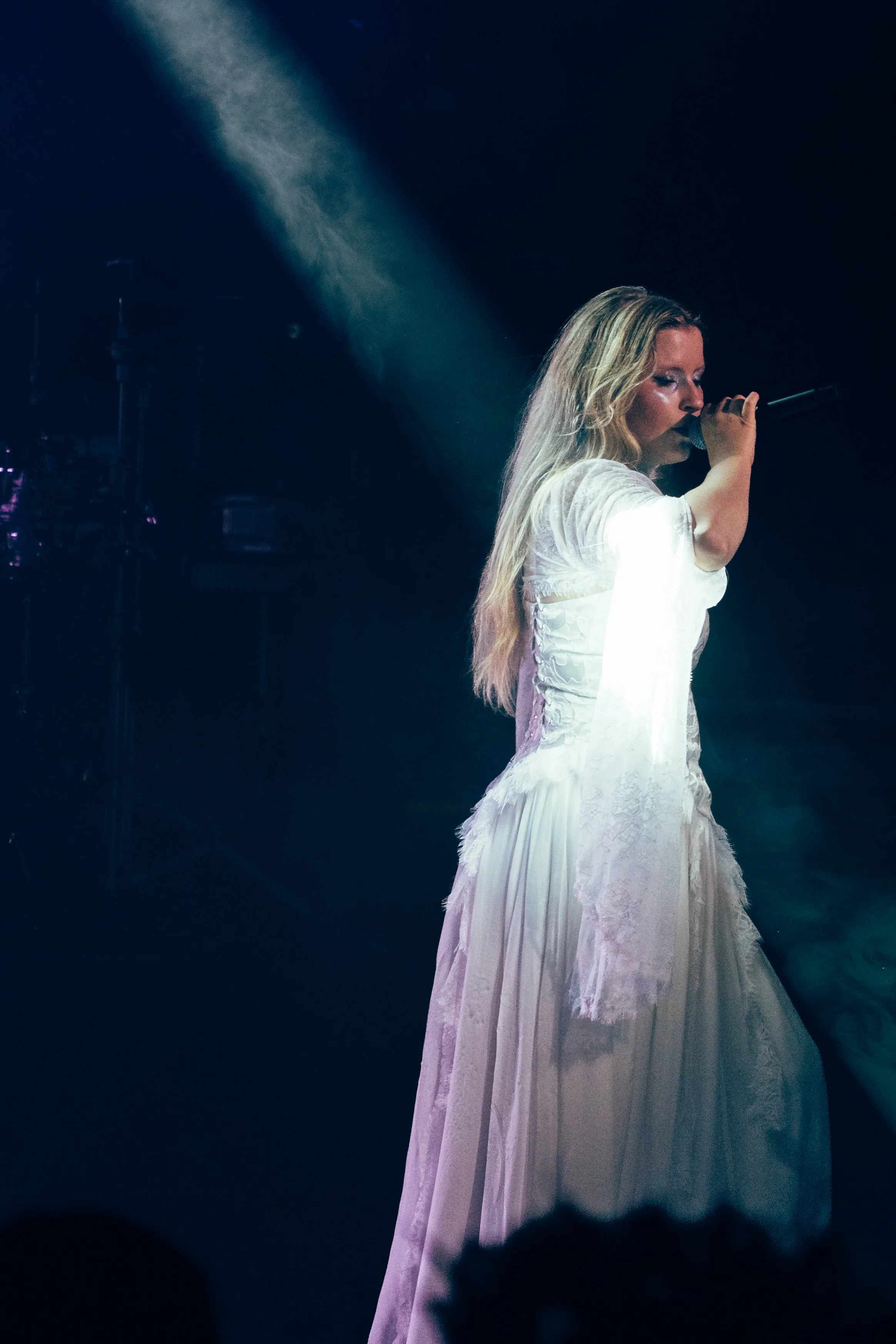 parispaloma_092626_showboxsodo_.jpg