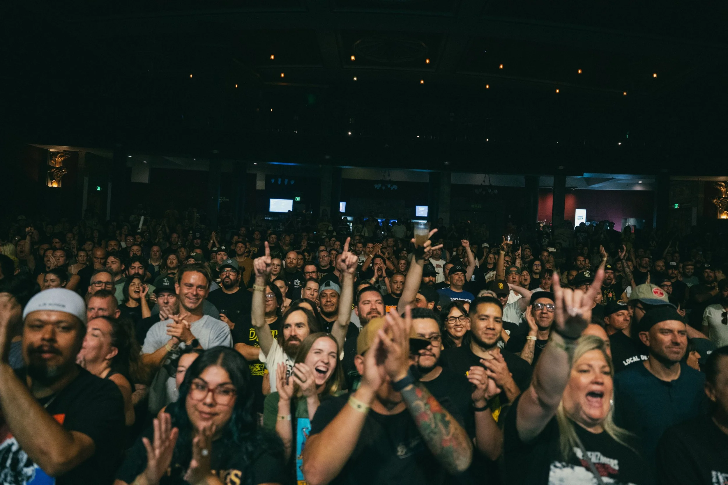TheMenzingers-5_resized.jpg
