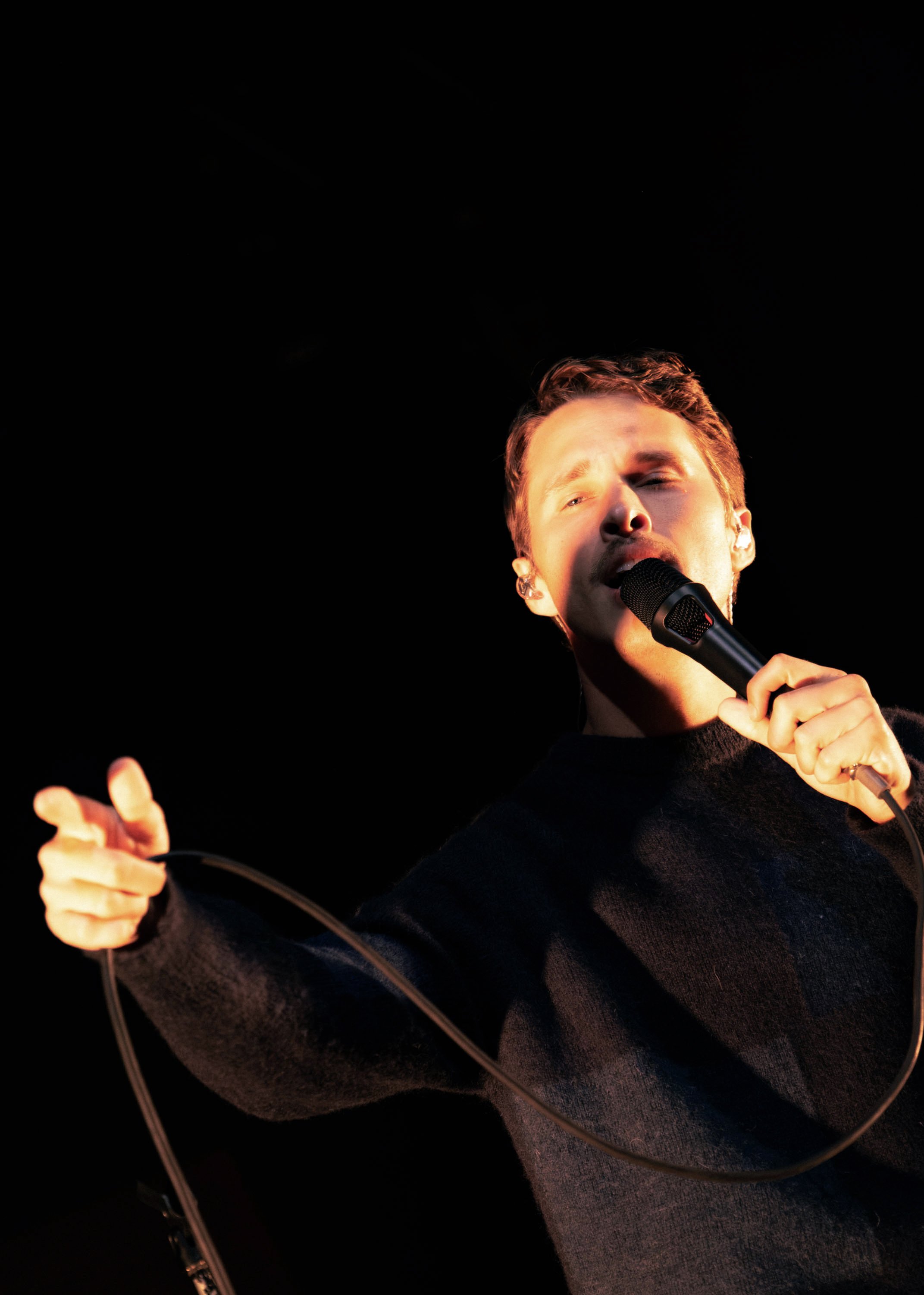 ryanbeatty10.12_amaeephoto16.jpg