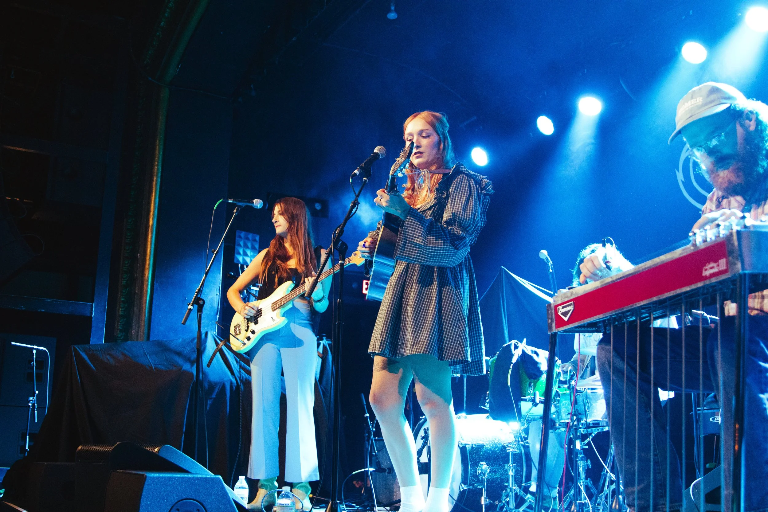BellaWhite-01.jpg