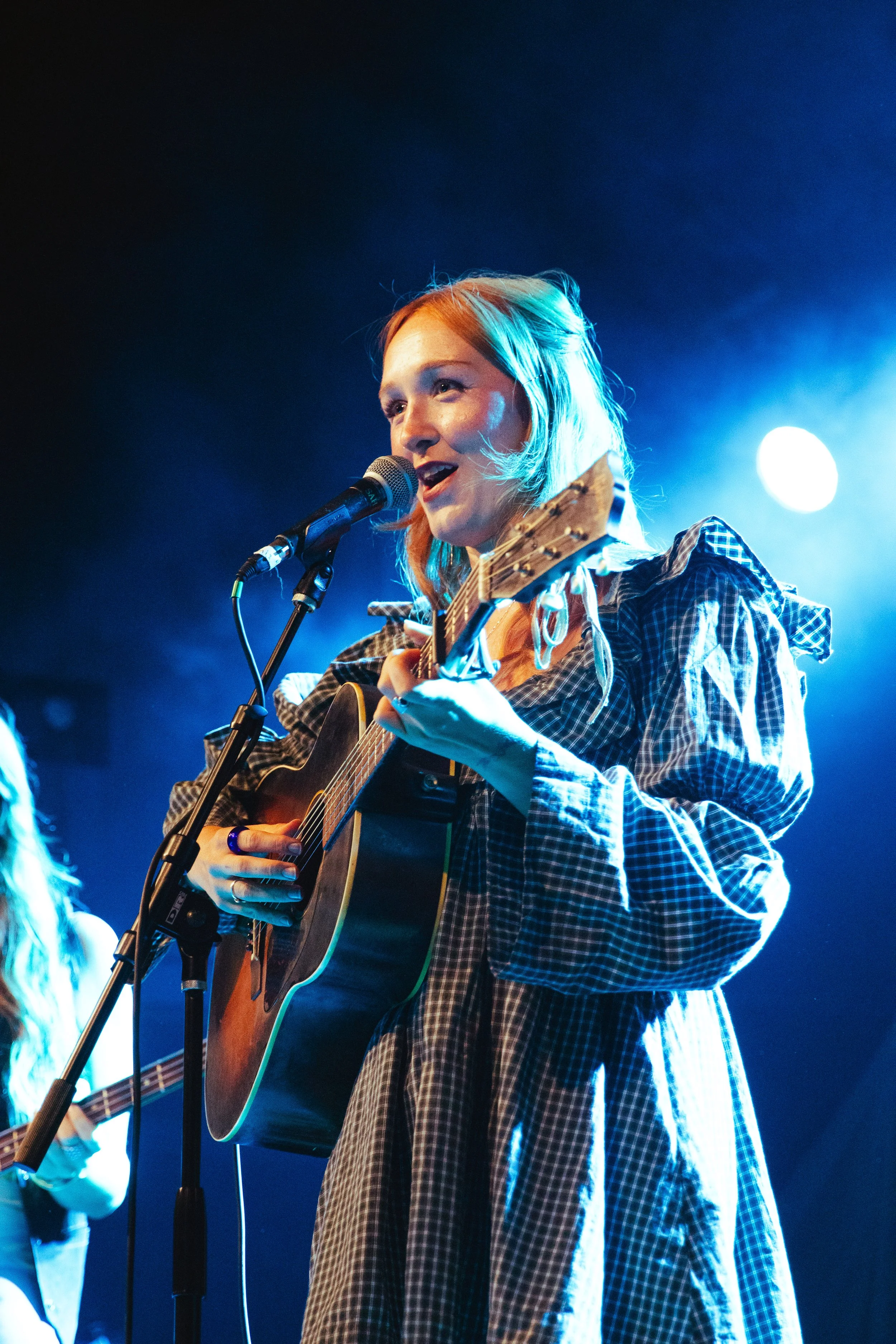 BellaWhite-03.jpg