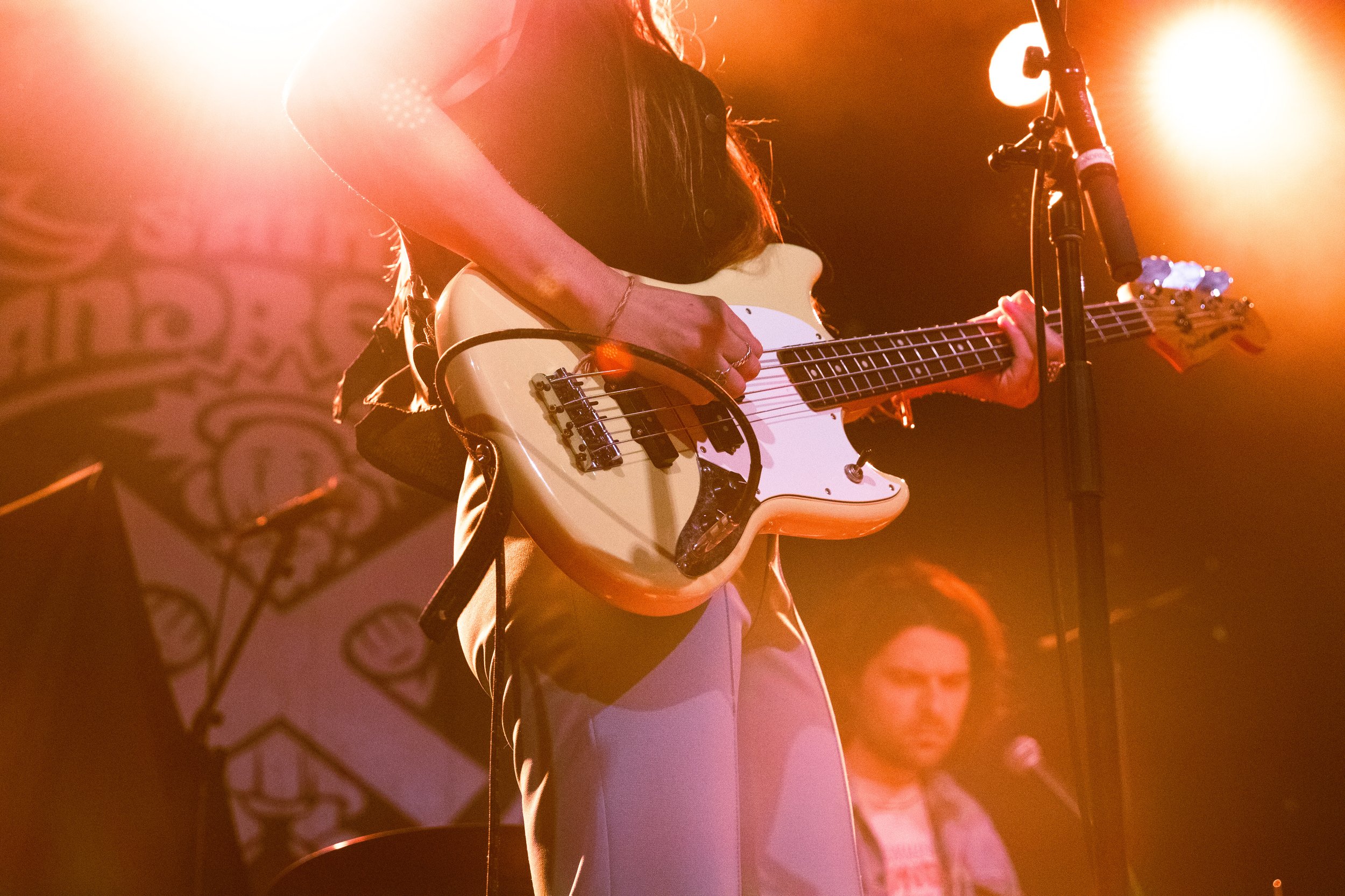 BellaWhite-07.jpg