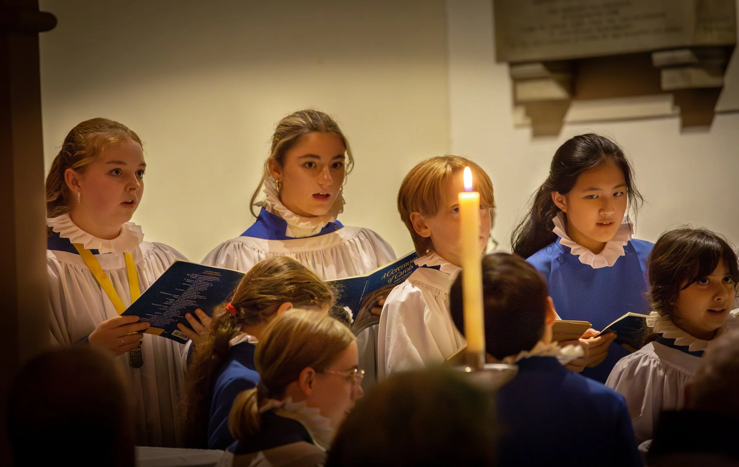 St Marys Advent Dec24-6.jpg