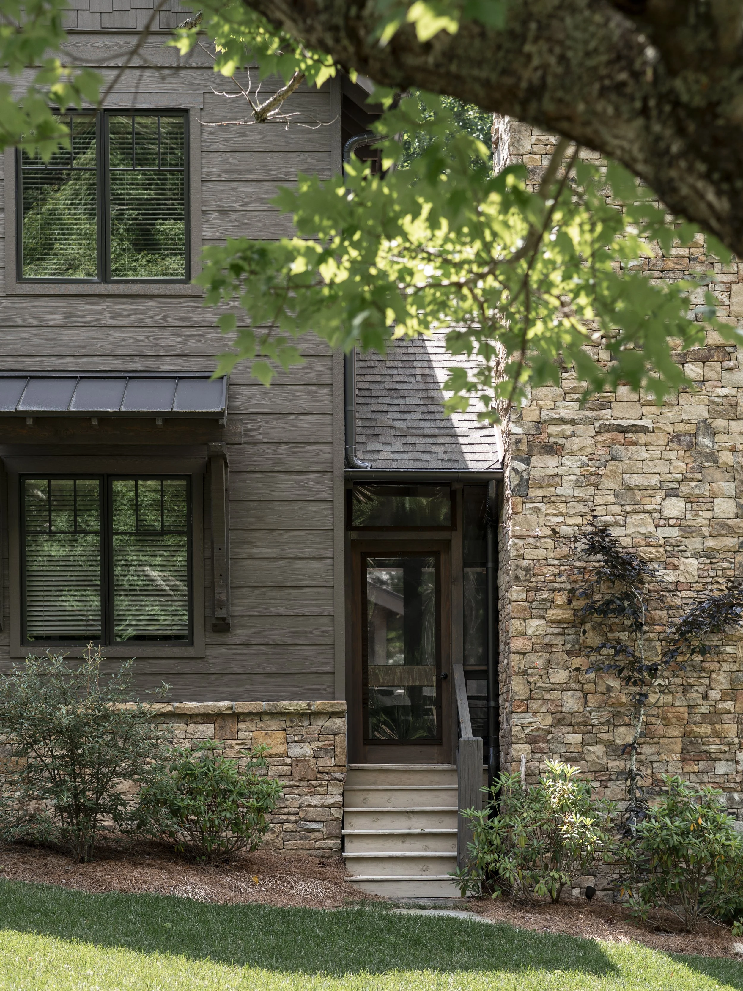 TheLodge-7708.jpg