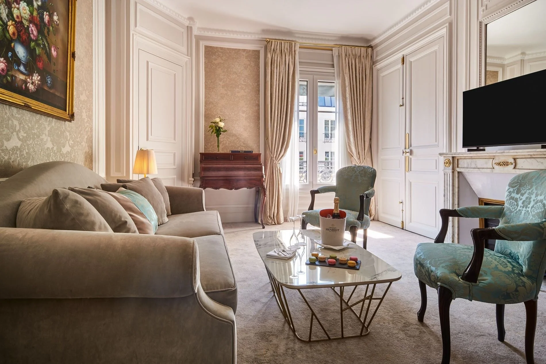 Salon d’une suite.