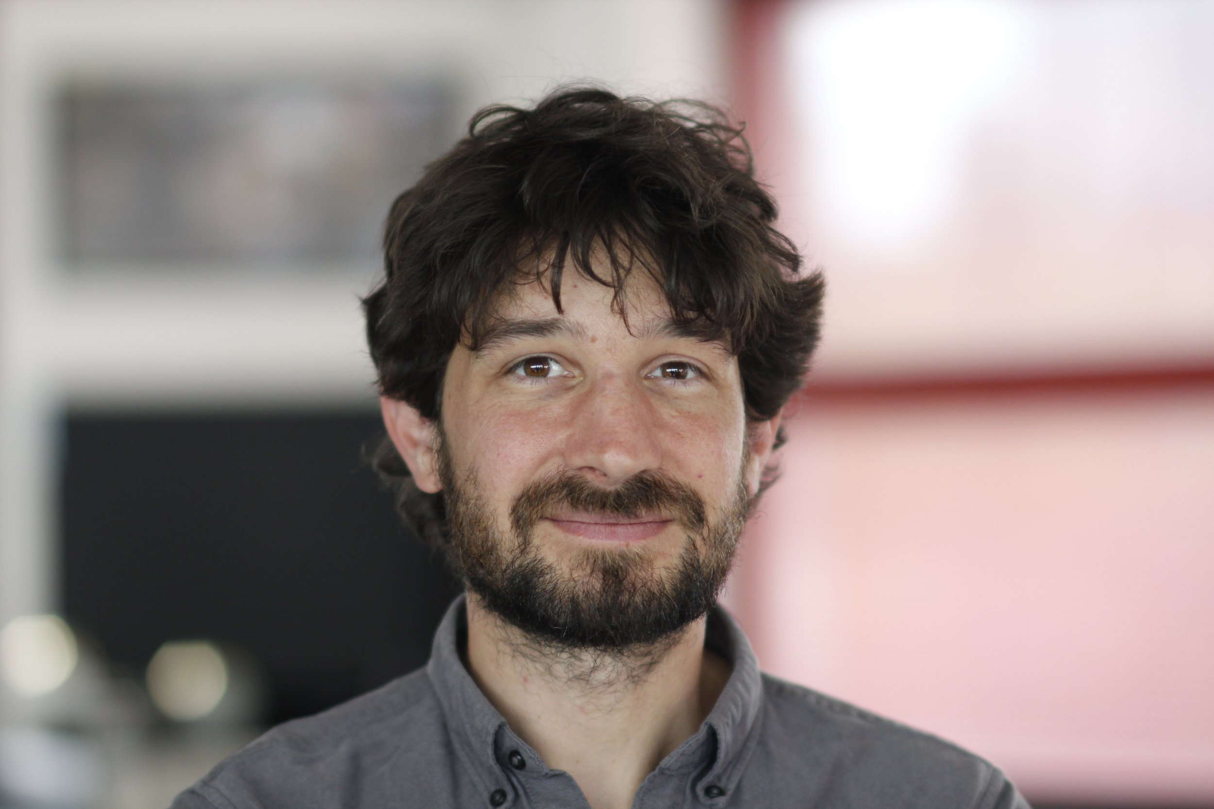 Etienne Grosjean, consultant en développement commercial B2B pour les TPE et PME