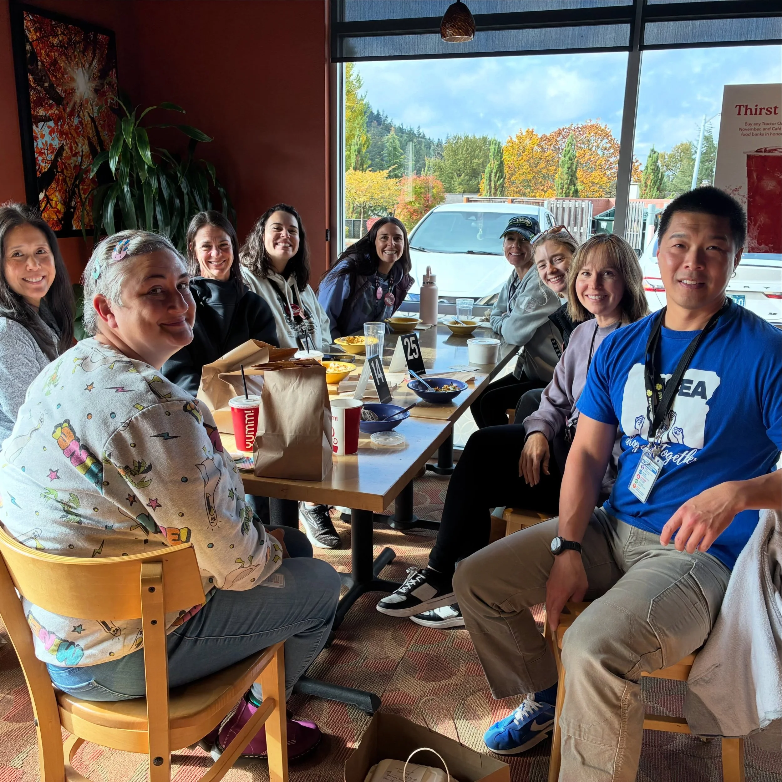 Thank you to our amazing teachers and staff for having lunch at Cafe Yumm today to support our PTO fundraiser! 

And we heard many families joined them all day, we really appreciate all the support. This community is the best. 🫶