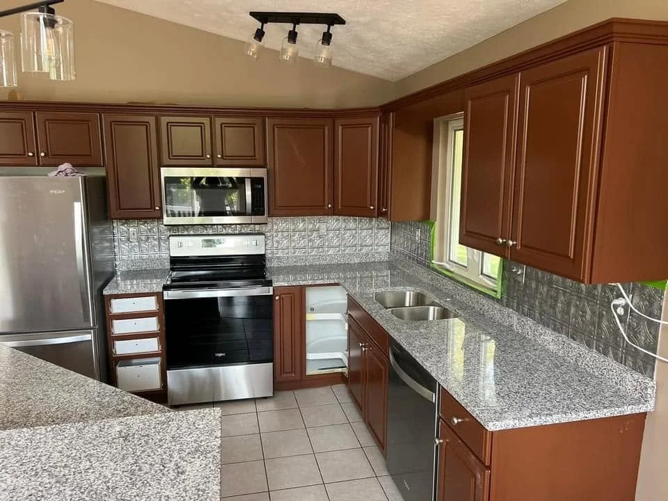 kitchen counter.jpg