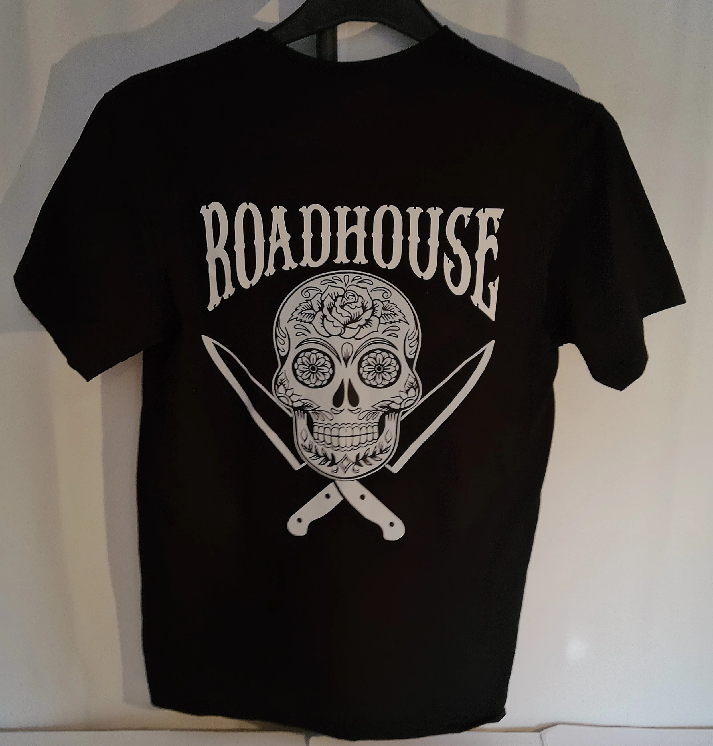 Peace, Love & BBQ – Dashwood Skull T-Shirt