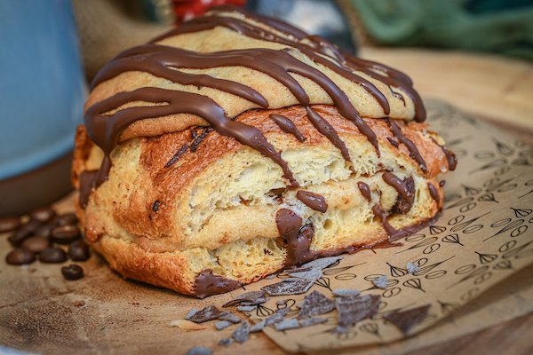 Spec Croissant Crookie.jpg