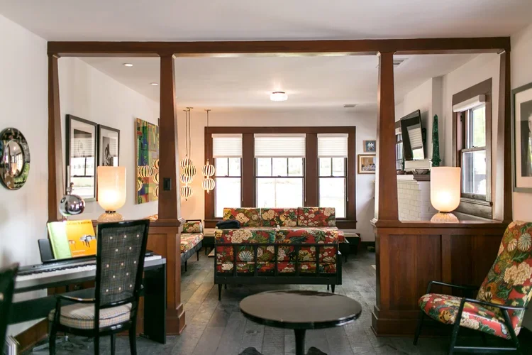 tuart Sampley Architect - Austin, TX -Bouldin-living