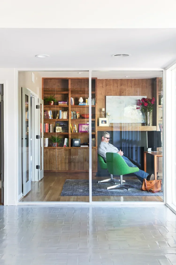 tuart Sampley Architect - Austin, TX - verde-vista-office-stuart