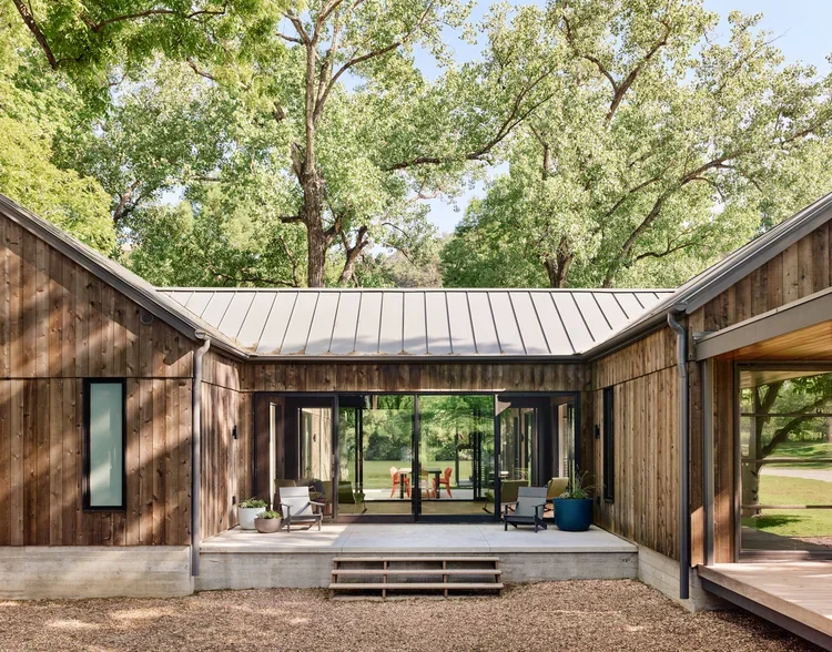 06-Stuart-Sampley-Architect-Austin-manana.webp
