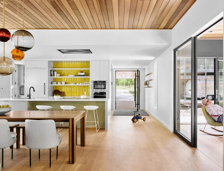 10-Stuart-Sampley-Architect-Austin-manana.webp