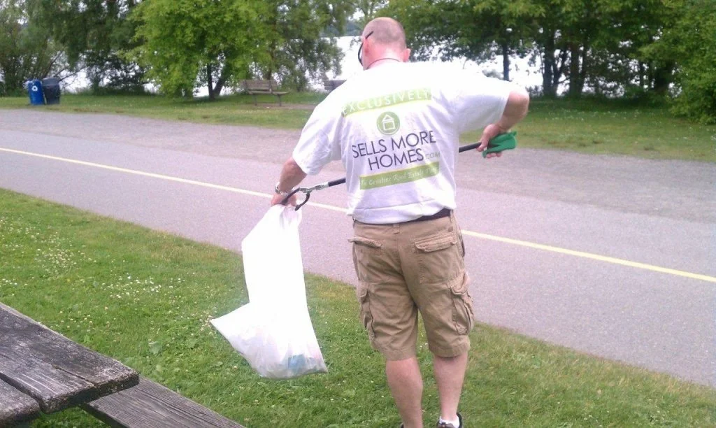 Litter Picking at GreenLake