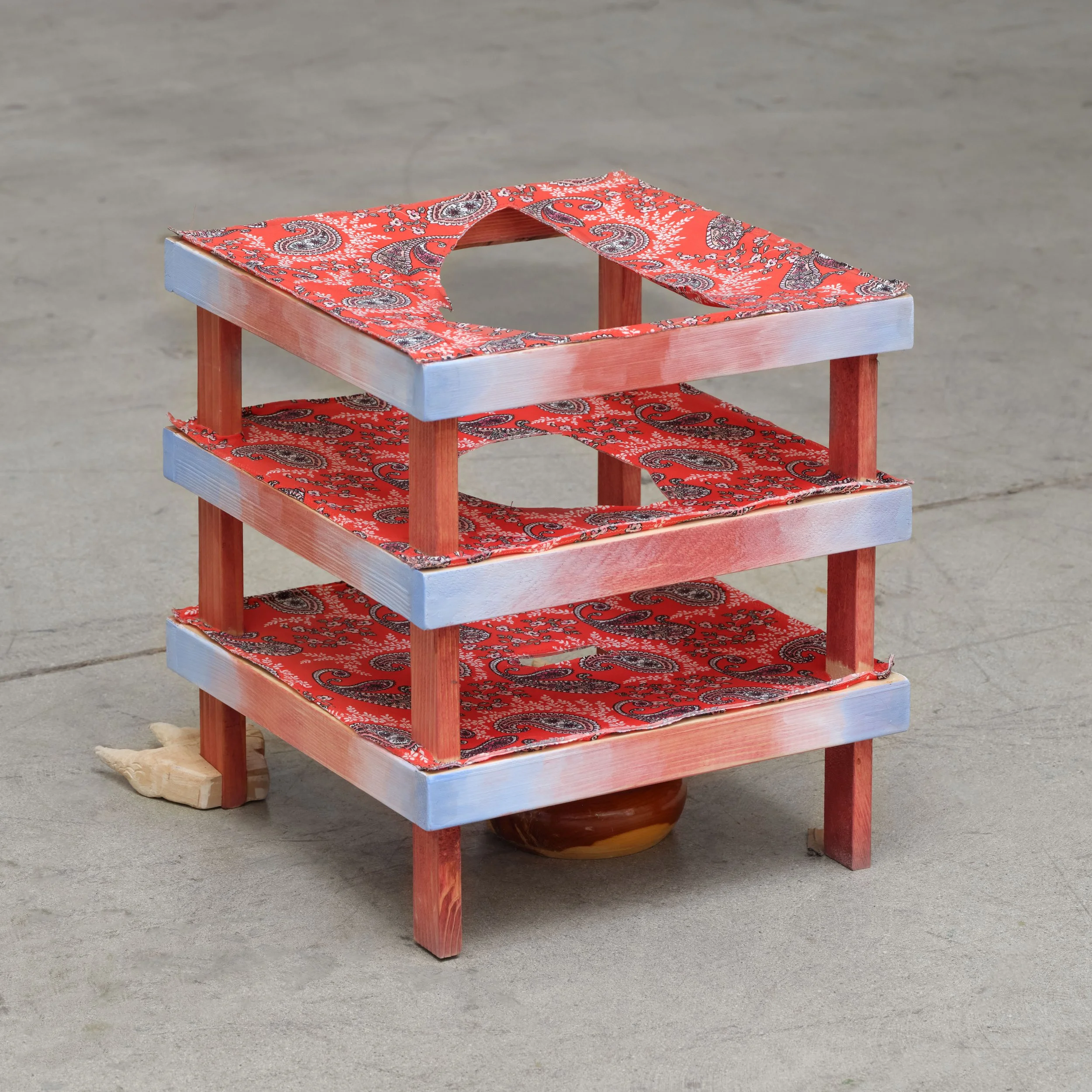 Tierra: Rumbos Pa Dentro, 2025, 15 x 15 x 16 inches. Exhibited in 'Entre Angeles y Huertas' at WolfPack HQ (September 21 - October 19, 2025)
