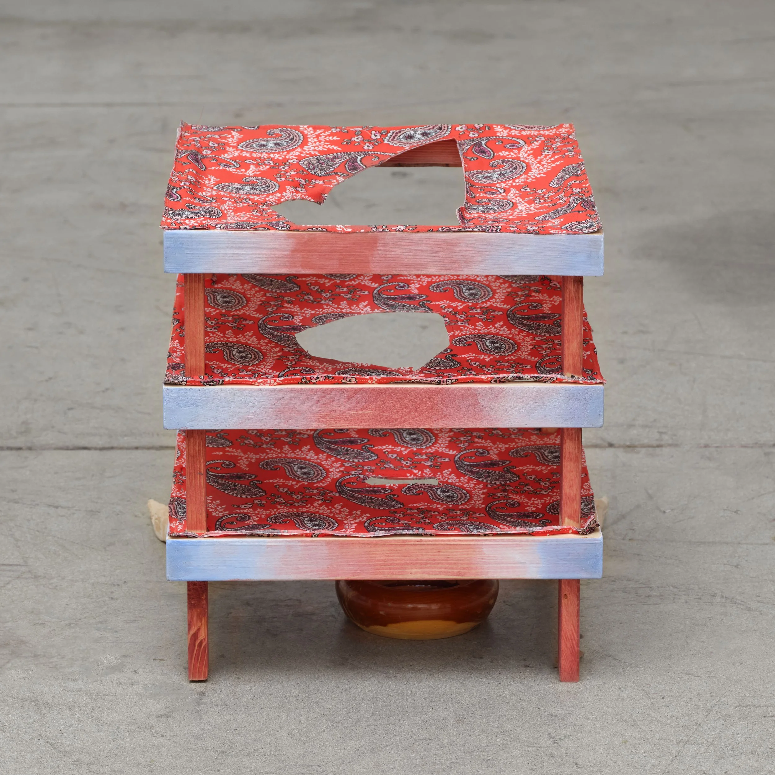 Tierra: Rumbos Pa Dentro, 2025, 15 x 15 x 16 inches. Exhibited in 'Entre Angeles y Huertas' at WolfPack HQ (September 21 - October 19, 2025)
